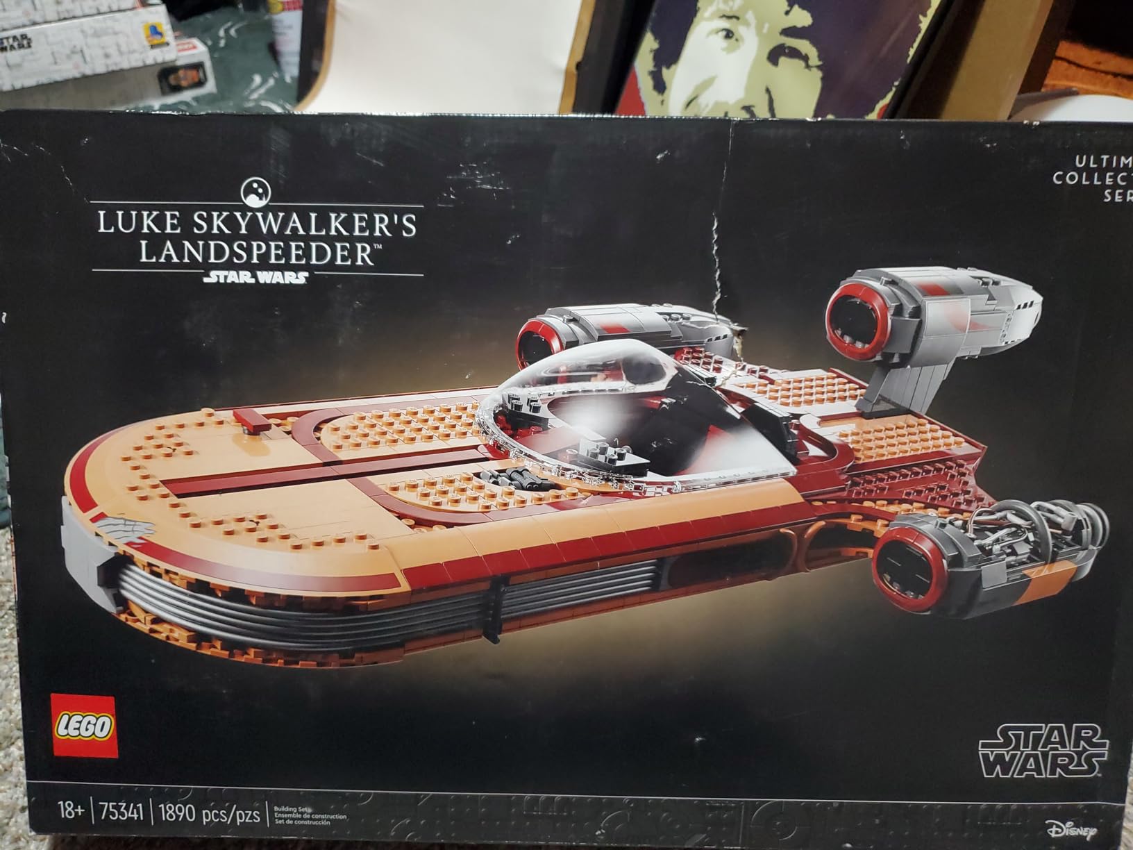 Star Wars Luke Skywalker's Landspeeder 75341, Ultimate Collector Series Star Wars Building Kit for Adults, Includes Luke Skywalker Lightsaber and C-3PO Minifigure, Gift Idea for Star Wars Fans customer photo 1