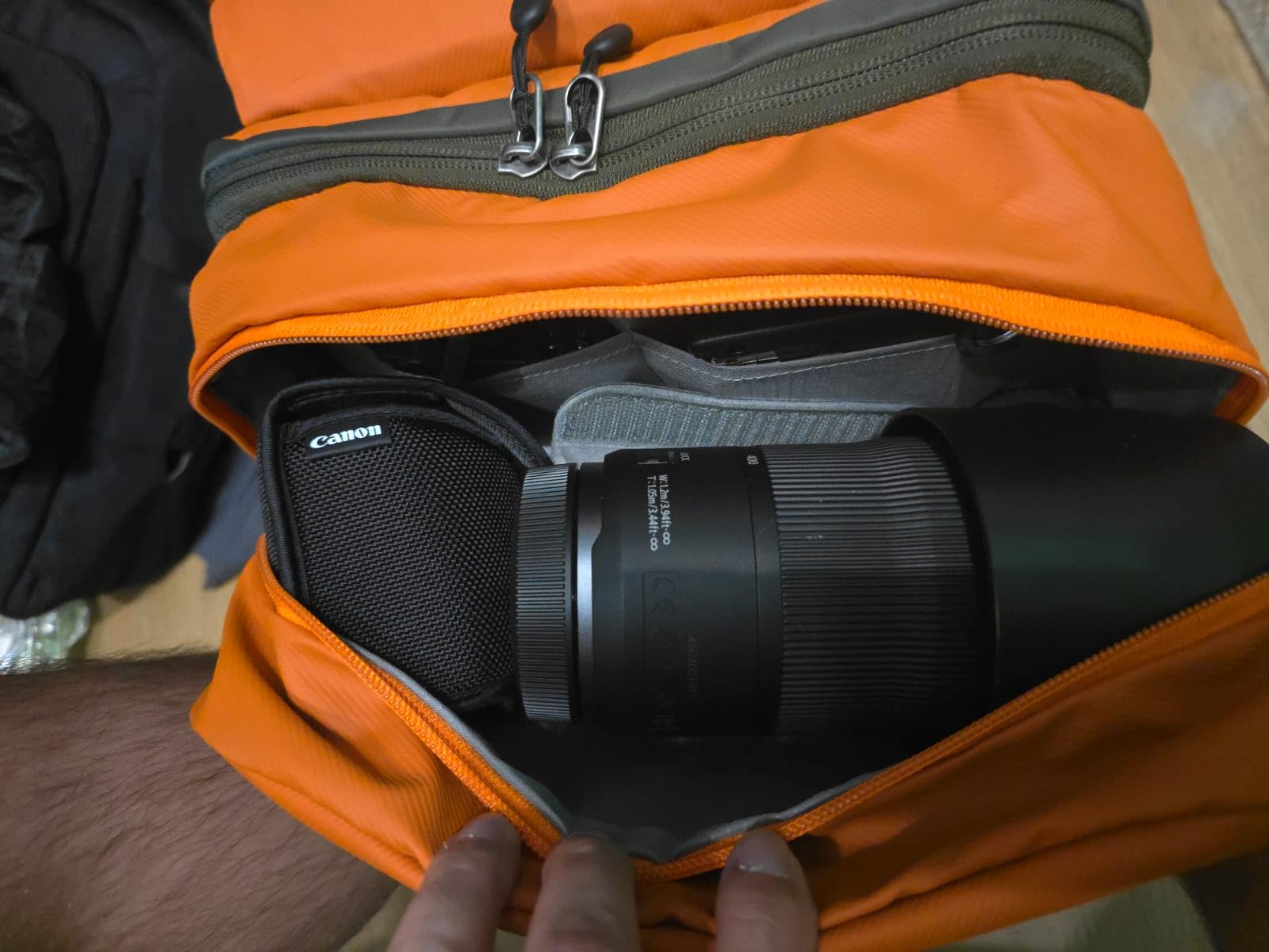 K&F CONCEPT Camera Backpack, 20L Camera Bags for Photographers | Large Capacity, Raincover, 15-15.6 Inch Laptop Compartment, Compatible for Canon/Nikon/Sony, DJI Mavic Drone,B01 customer photo 1