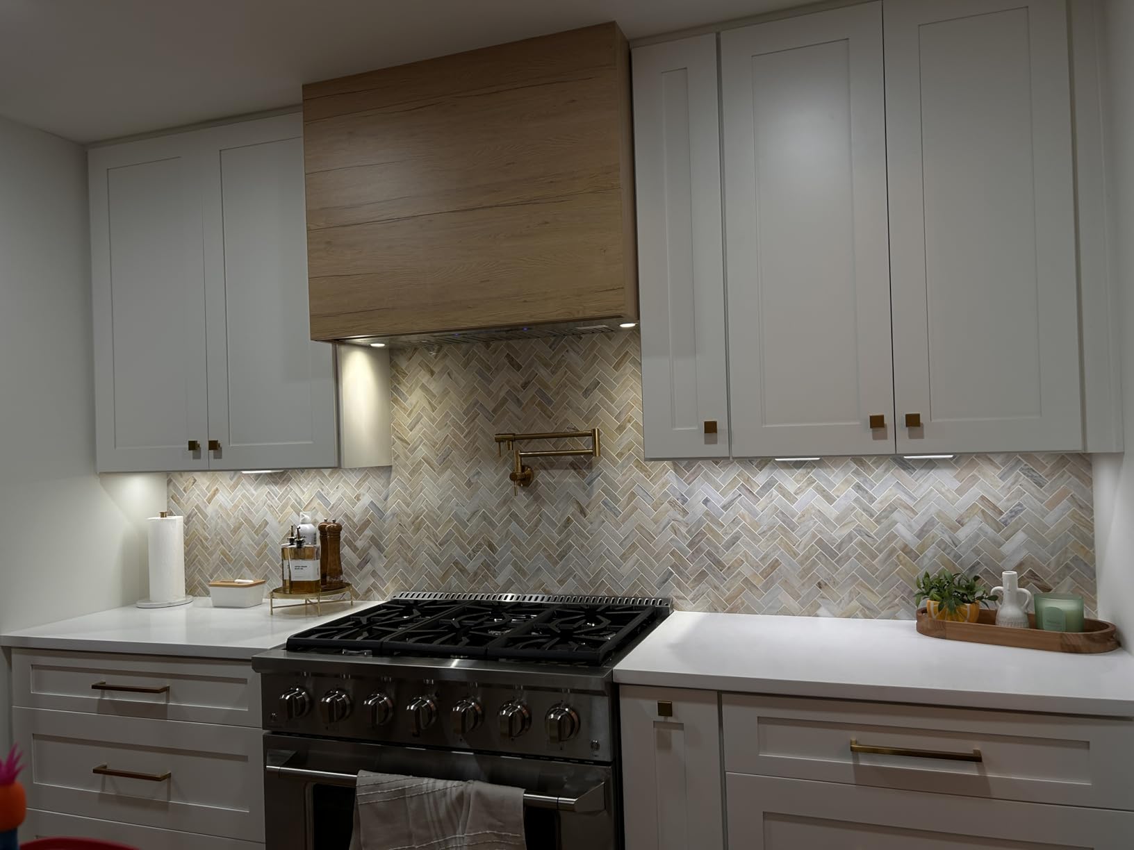VEVOR Insert Range Hood, 900CFM 4-Speed, 36 Inch Stainless Steel Built-in Kitchen Vent with Touch & Remote Control LED Lights Baffle Filters, Ducted/Ductless Convertible, ETL Listed customer photo 1