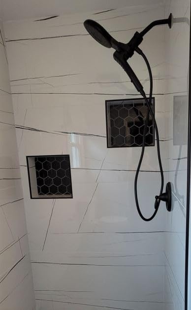 Moen Verso Magnetix Handheld & Rain Shower Head Combo, Chrome | 8-Function Handheld, 7-Inch Rain Shower Head, Detachable with 72-Inch Metal Hose, Model 220C3 customer photo 1
