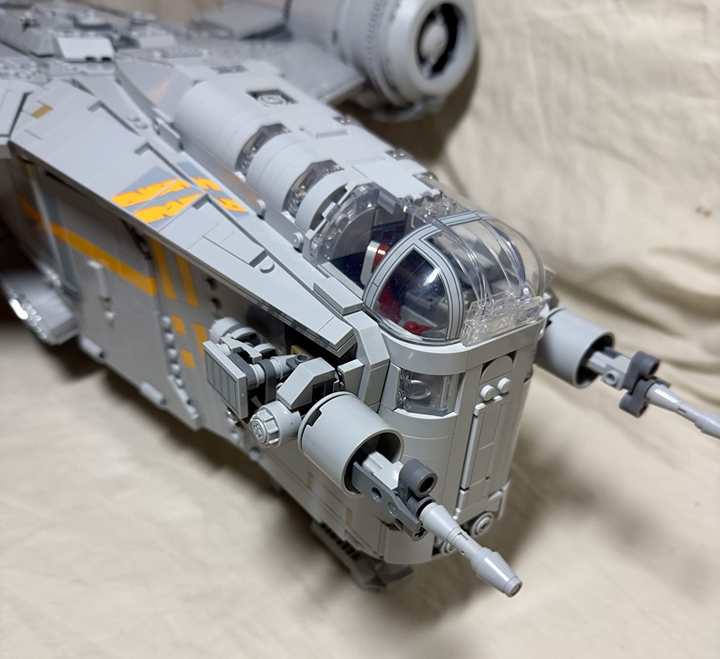 Star Wars The Razor Crest UCS Set, Ultimate Collectors Series Starship Model Kit for Adults, Large Iconic The Mandalorian Memorabilia Collectable, 75331 customer photo 2