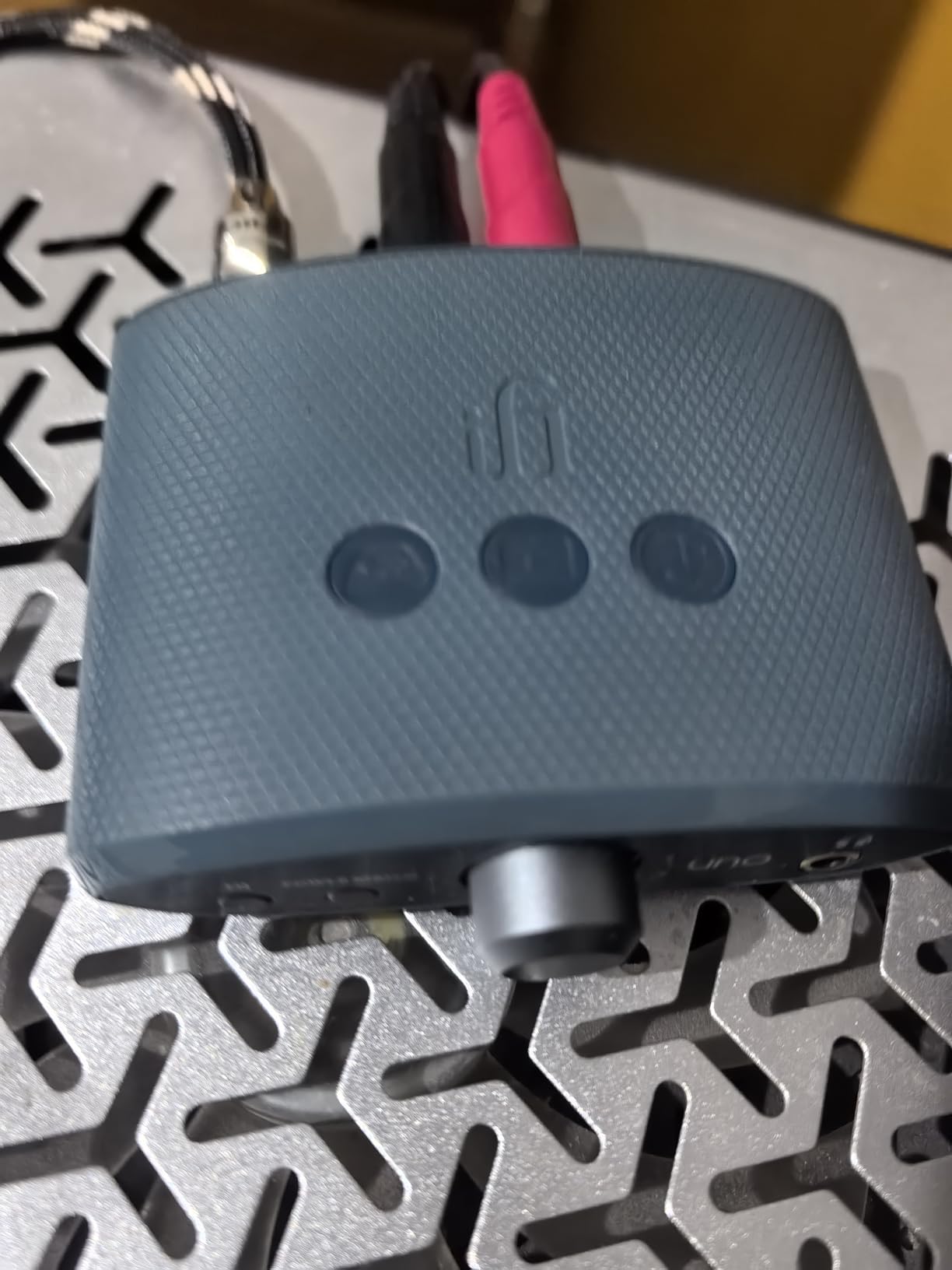 iFi uno - DAC & Headphone AMP - USB-C Input customer photo 2