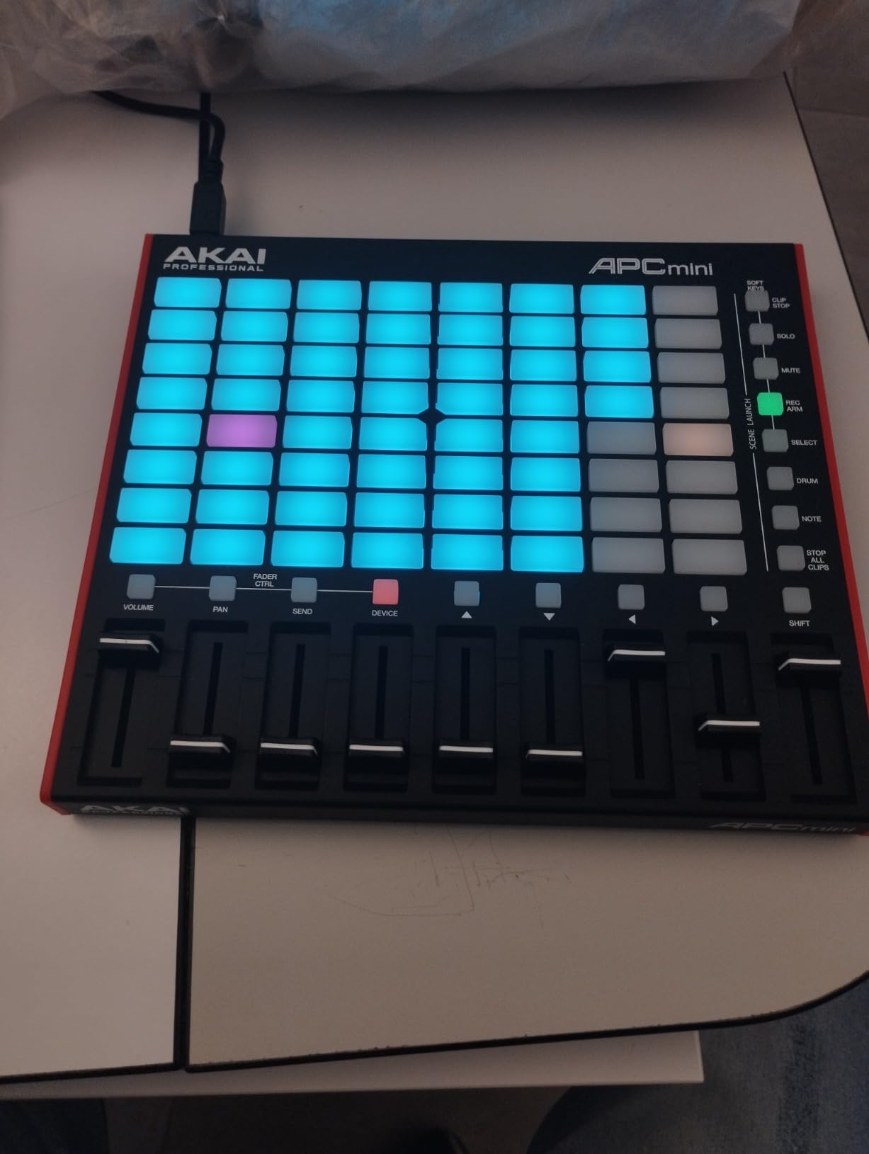 Akai Professional APC Mini MK2 USB MIDI Pad Controller customer photo 1