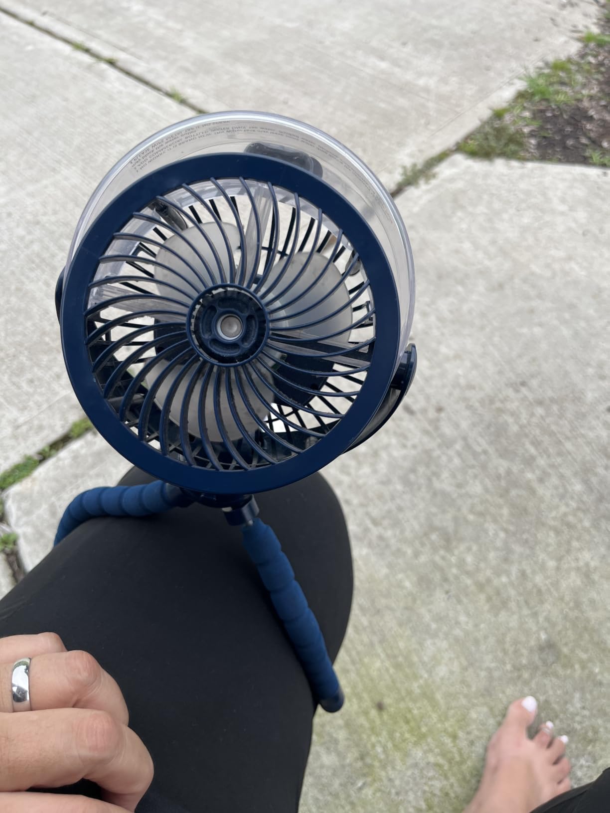 Misting Stroller Fan, 6000mAh Battery Operated Portable Fan with Light & 360° Pivoting, Personal Fans with Flexible Tripod for Baby, Office, Travel,Treadmill,Outdoors customer photo 2