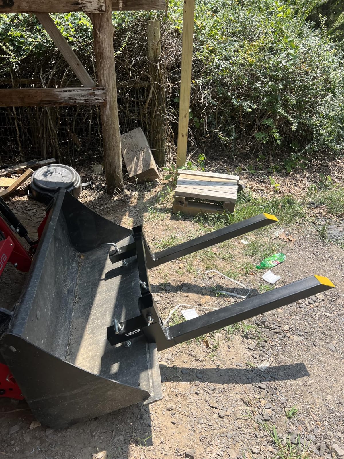 VEVOR Pallet Forks, 2000 Lbs Clamp on Pallet Forks 43