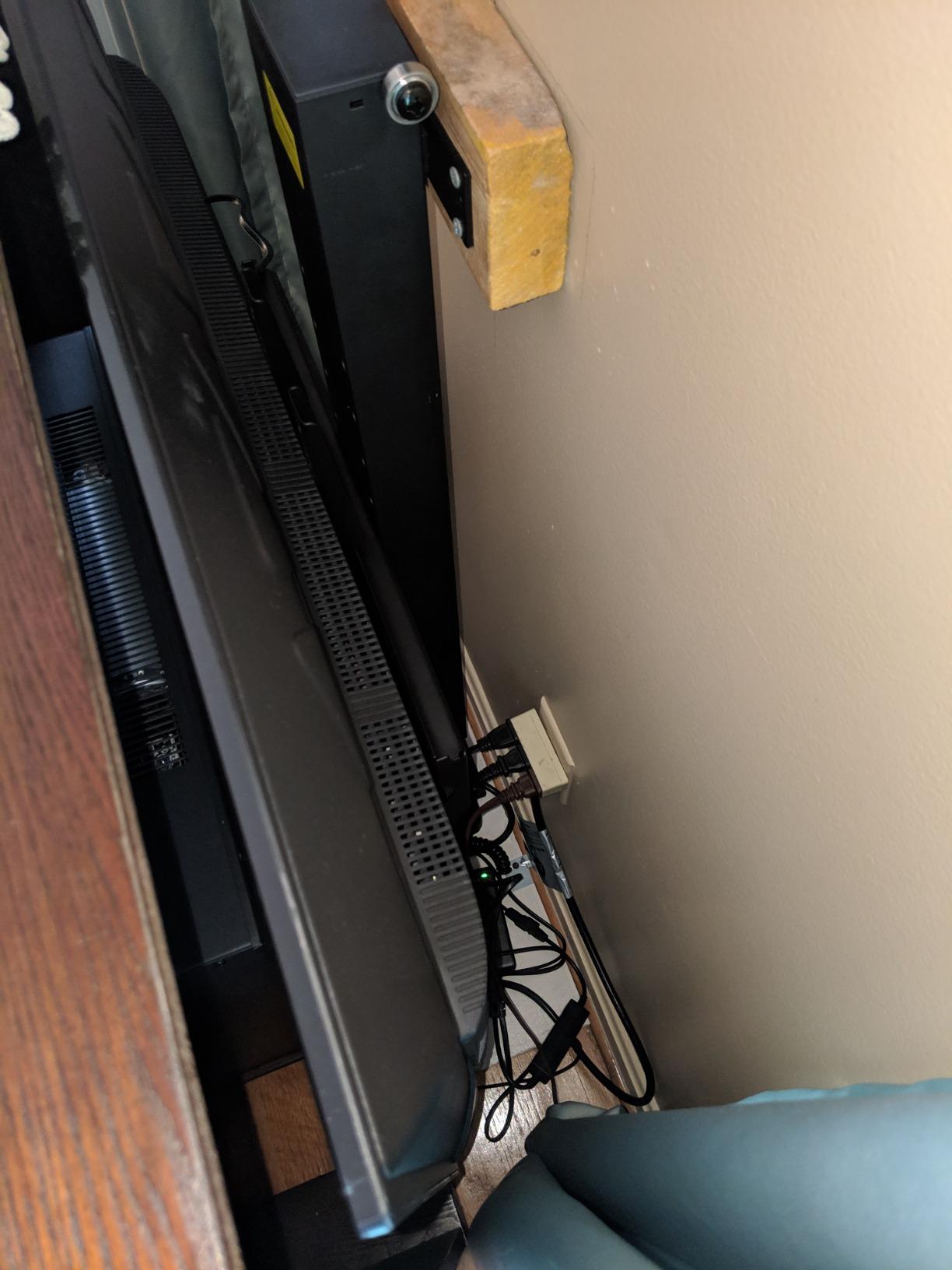 VIVO Motorized Large TV Stand for 37 to 77 inch Screens, MOUNT-E-UP80D customer photo 1