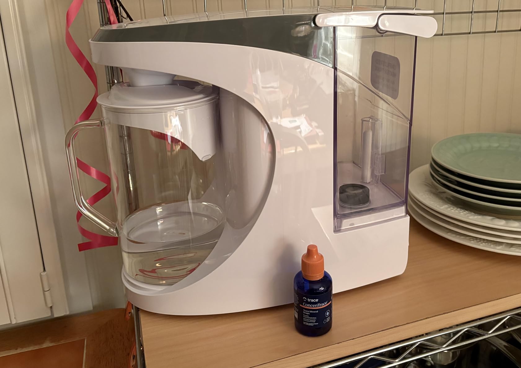AquaTru Glass Carafe Alkaline Countertop Reverse Osmosis Water Purifier | 4 Stage RO System | Removes 84 Contaminants Including PFOA & PFOS (PFAS), Lead and Microplastics | Adds Alkaline Minerals customer photo 1