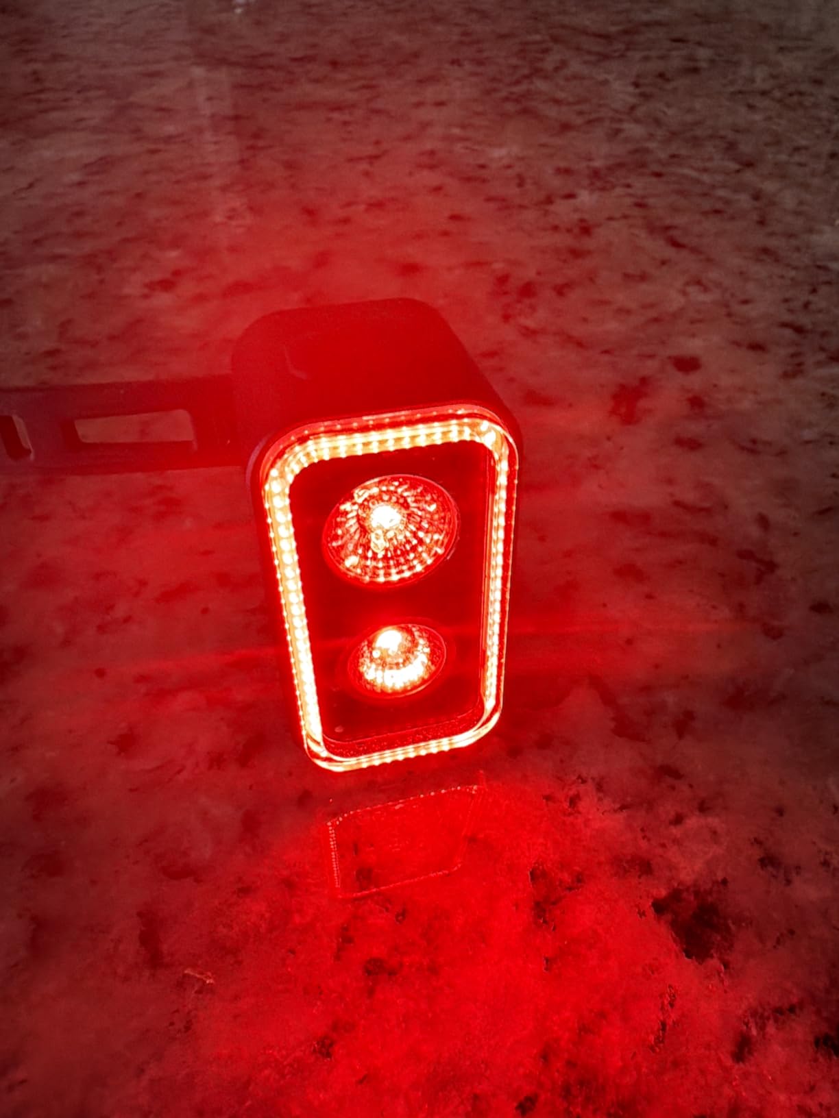 MagicShine SEEMEE 300/400 Bike Taillight, 300/400 Lumen Bike Tail Light, 360° Visible Smart Brake Sensor IPX6 Waterproof Rear Bike Light for Night Riding customer photo 2