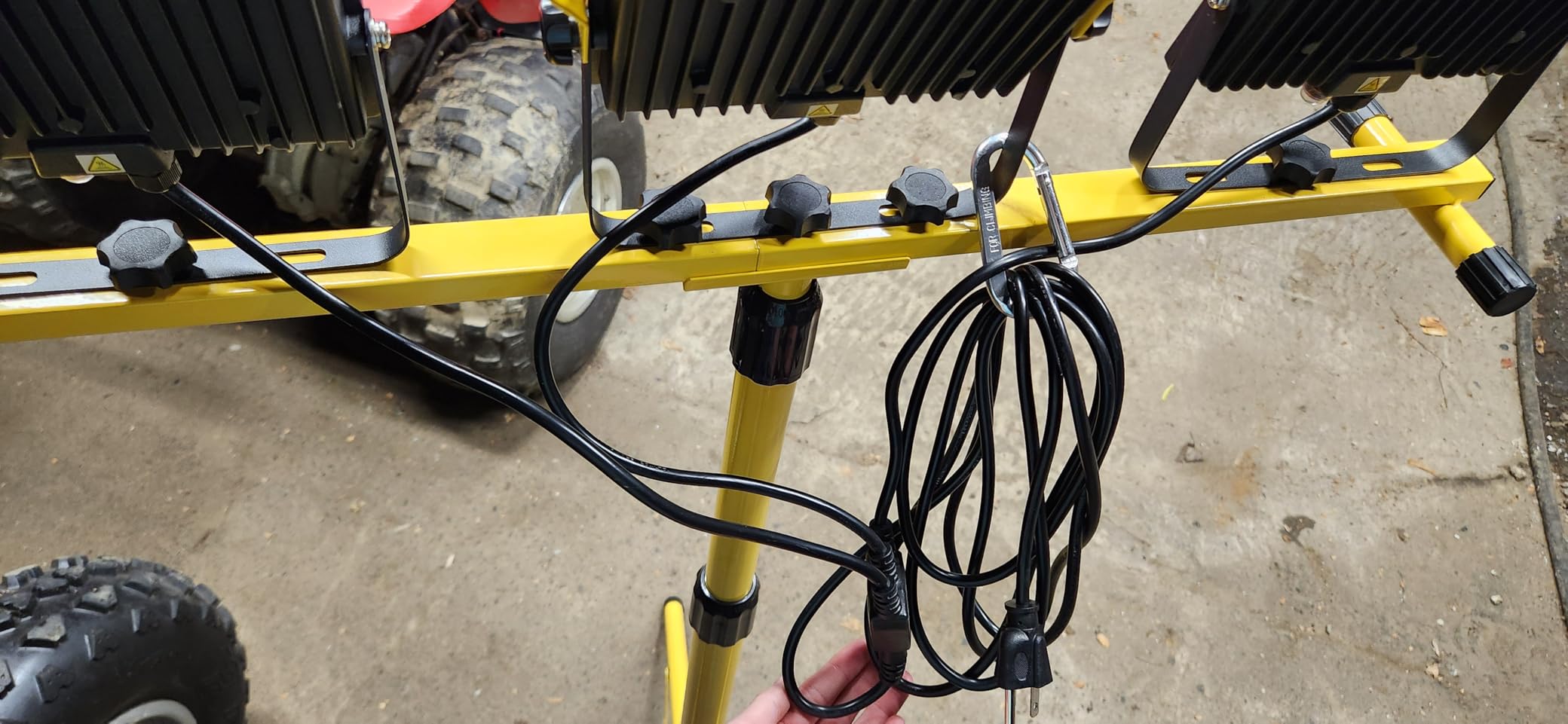 22000 Lumen Work Lights with Stand, 3 Head Portable LED Work Light, with Adjustable&Foldable Tripod Stand, IP66 Waterproof Lamp for Outdoor Indoor Job Site Workshop Garage Construction Site Lighting customer photo 1