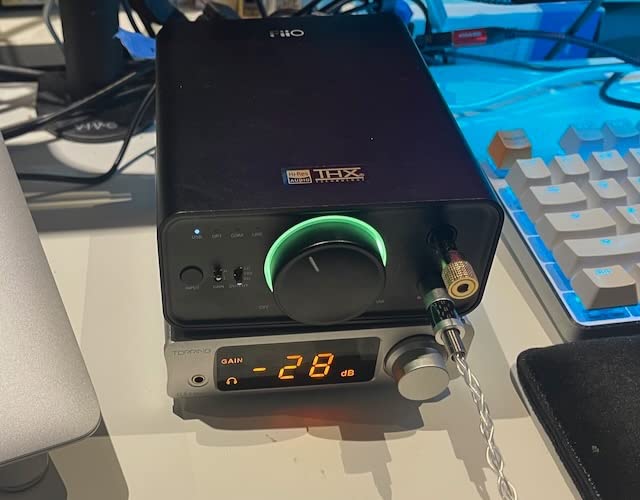 FiiO K7 Full Balanced HiFi DAC Headphone Amplifier AK4493S*2, XMOS XU208 PCM384kHz DSD256, USB/Optical/Coaxial/RCA Inputs, 6.35mm/4.4mm Output customer photo 1