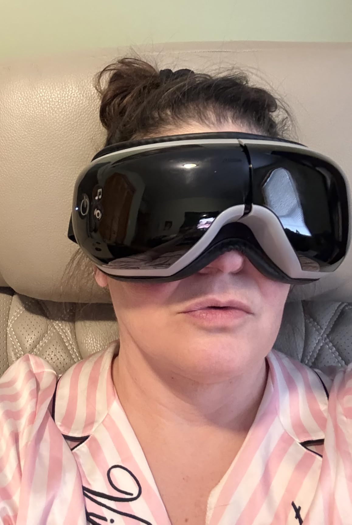 RENPHO Eyeris 3 Eye Massager with Heat and Cooling, Massaging Eye Mask | Voice Control, Vibration & Compression Massager for Dry Eyes & Head Tension, FSA Eligible HSA, Gifts for Women & Men customer photo 2