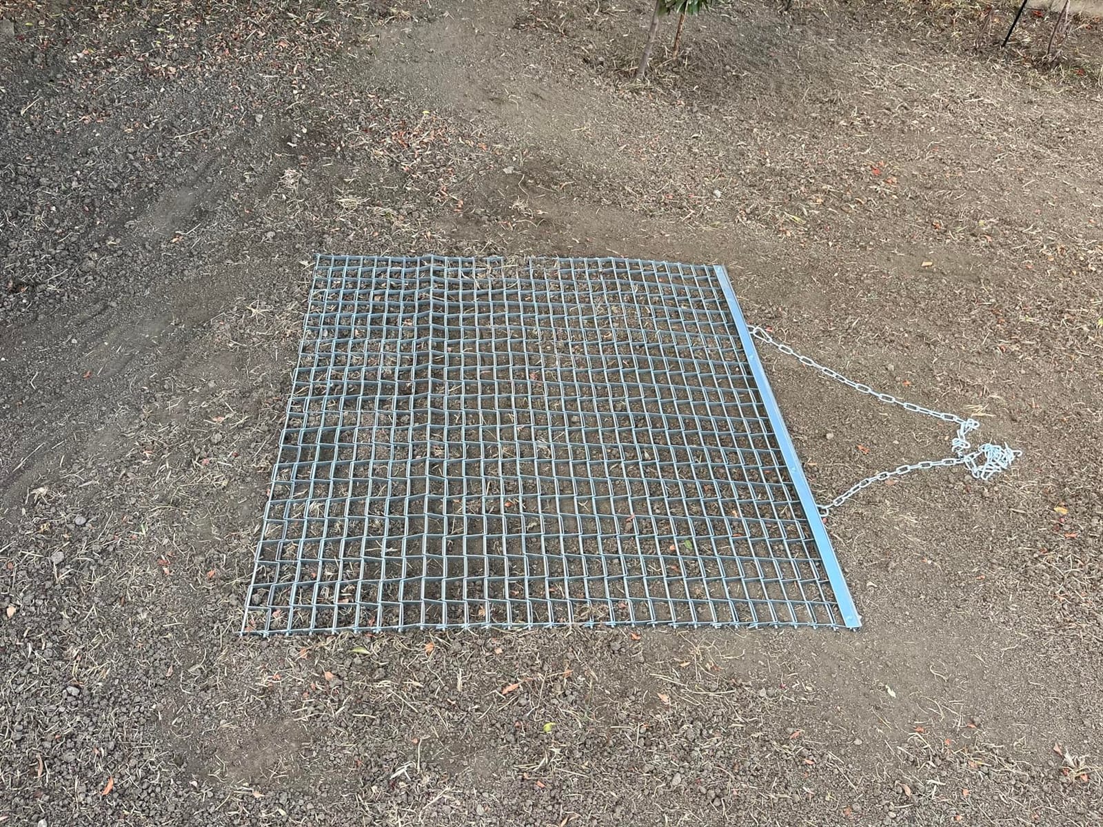 Rengue ATV/UTV 4 x 4 Feet Baseball Field Drag, Lawn Leveling Steel Mesh Heavy Duty Surface Leveling Mat for Manual or Vehicle Driveway Farm Garden Football Field customer photo 1