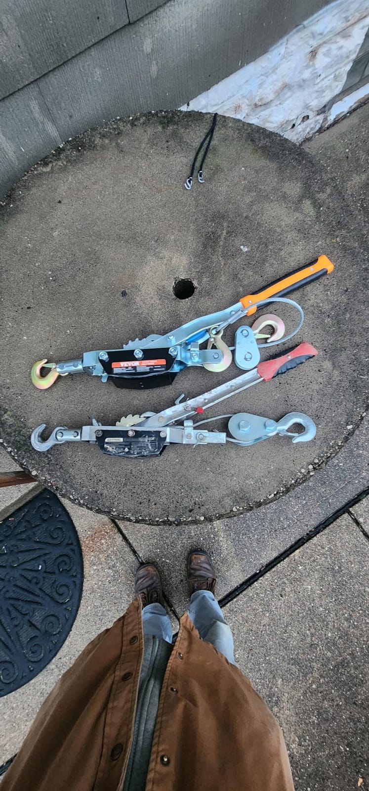 VEVOR Come Along Winch, 5 Ton (11,023 lbs) Pulling Capacity, 11.5 ft Steel Cable, 3 Hooks, Heavy Duty Ratchet Power Puller Tool with Dual Gears, Automotive Hoist Cable Puller Ideal for Vehicle Rescue customer photo 1