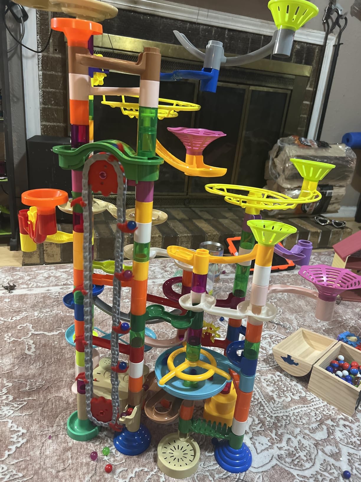JOYIN 236Pcs Glowing Marble Run with Motorized Elevator- Construction Building Blocks Toys with 30 Glow in The Dark Plastic Marbles, STEM Toy for Boys and Girls, Birthday Gift, Easter Basket Stuffers customer photo 2