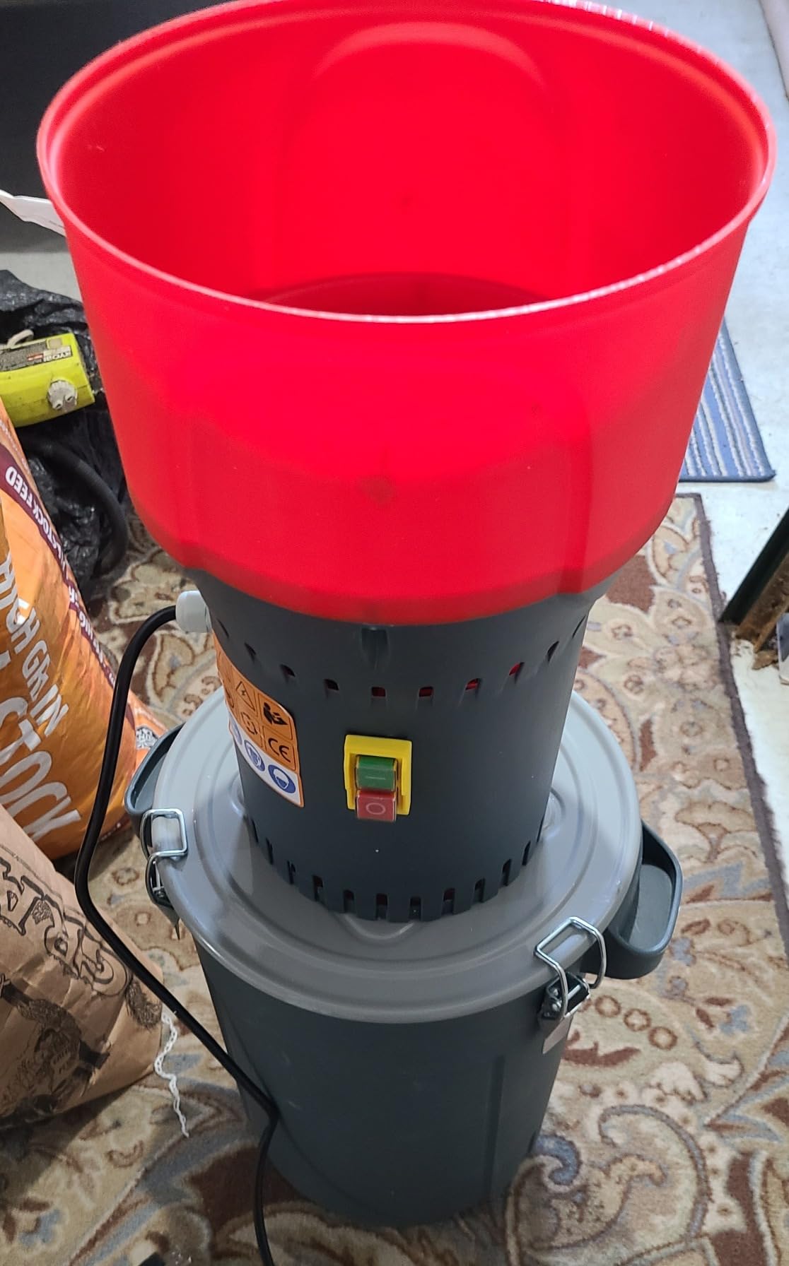 15.8 Gallon Electric Corn Grinder Mill for Chicken Feed, Grain Mill Grinder with 7 Screens, Heavy Duty Feed Grinder for Corn, Wheat, Rice, Soybeans, Livestock Feed, Farm & Homestead Use-Red customer photo 2