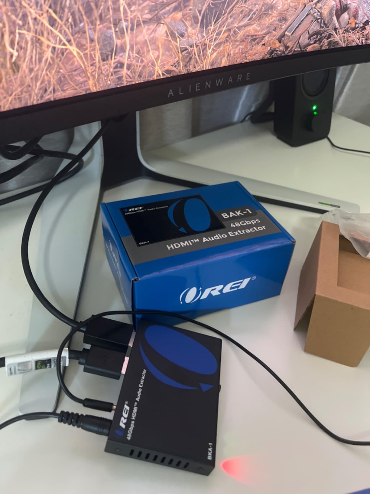 OREI 8K@60Hz 48Gbps HDMI Audio Extractor, SPDIF & 3.5mm, ARC, HDCP 2.3, CEC, HDMI Audio Extractor 4K 120Hz, Dolby Digital/DTS, HDR10+, Dolby Vision, PS5 Compatible customer photo 1