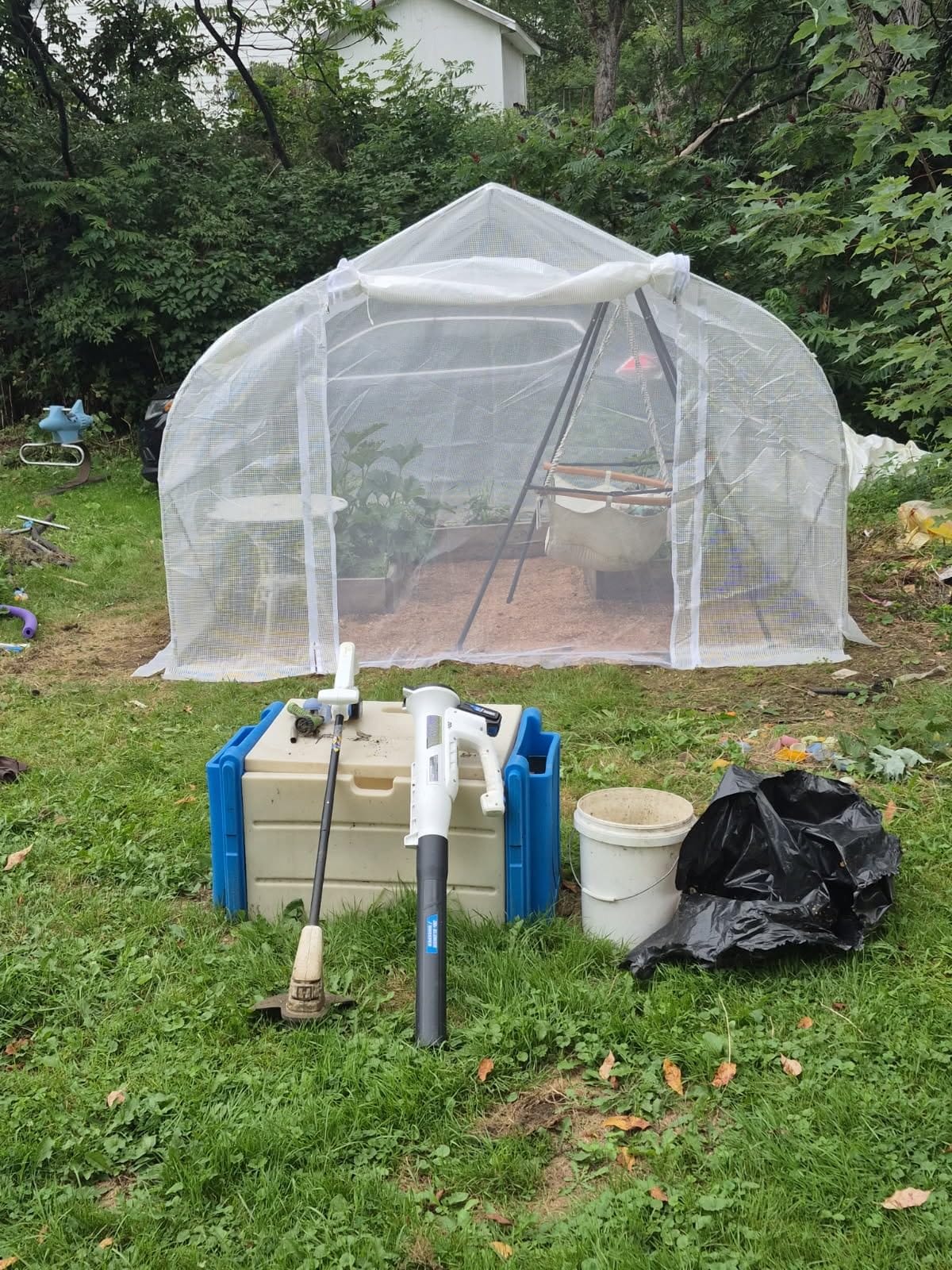 Outsunny 20 x 10 x 7 ft Walk-in Greenhouse with Roll-up Zipper Door Green | Tunnel Green House, 8 Mesh Windows, Gardening Plant Hot House, Galvanized Steel Frame customer photo 1