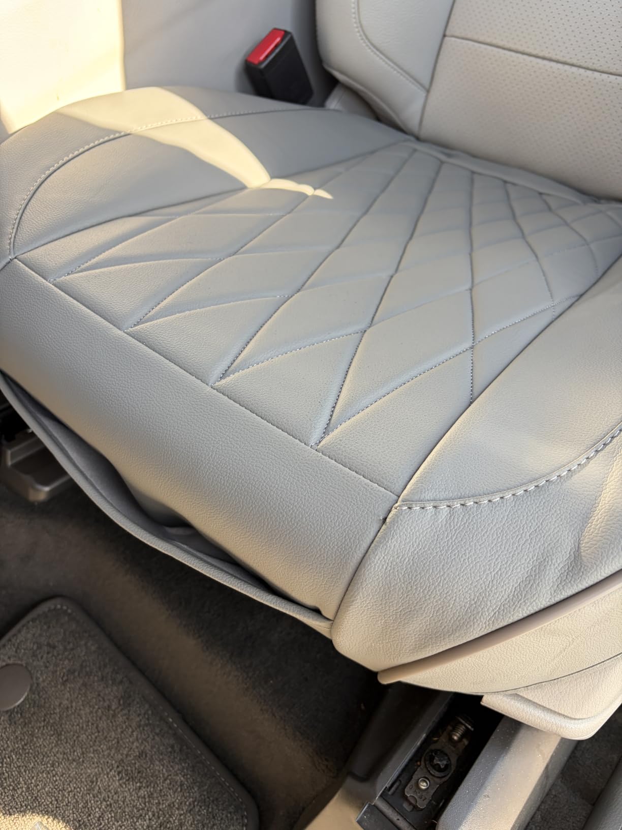 CAR PASS 2 Pack Leather Front Car Seat Covers, Bottom Seat Covers Full Wrapped with Storage Pocket, Anti-Slip Leather Seat Protectors, Waterproof Seat Cushion Pad Universal Fit Sedan SUV Truck, Black customer photo 2