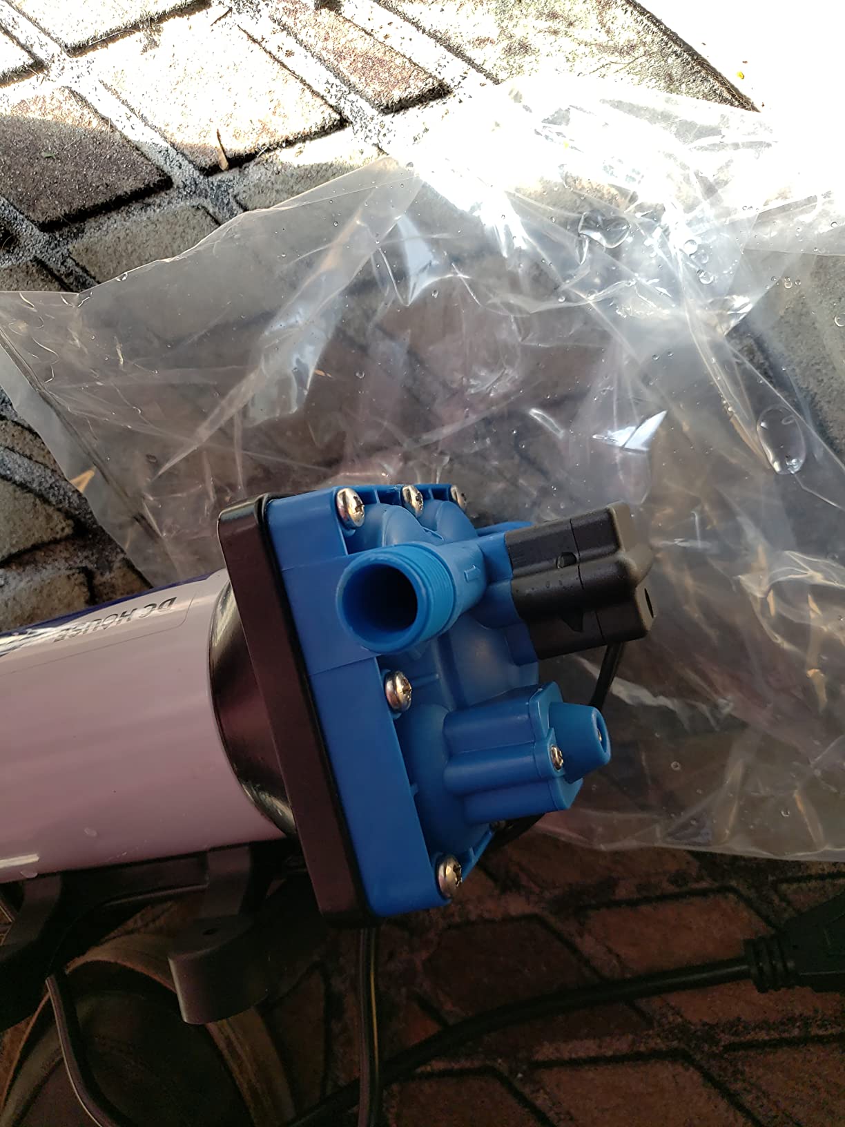 DC HOUSE 110V RV Water Booster Transfer Pump, 5.5 GPM 70 PSI On Demand Self-Priming Diaphragm Pump with Pressure Switch for RV, Garden, Rain Barrel customer photo 1