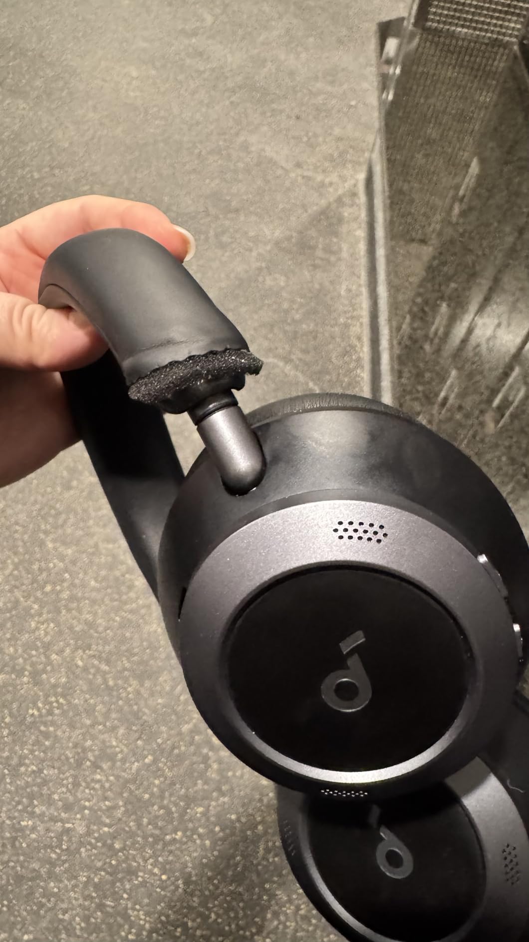 Soundcore Anker Space One Pro Wireless Over-Ear Headphones, Foldable Design, Adaptive Active Noise Cancelling, 60H Playtime, Hi-Res LDAC customer photo 1