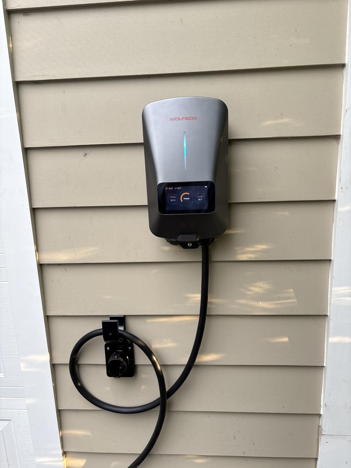 WOLFBOX Level 2 EV Charger 48amp, Hardwired with J1772 Connector, 240V(E48) | CSA Certified, Weatherproof(IP66, NEMA4), 25FT Cable, Smart APP&RFID Card control, Wi-Fi Enabled, 11.5KW customer photo 1