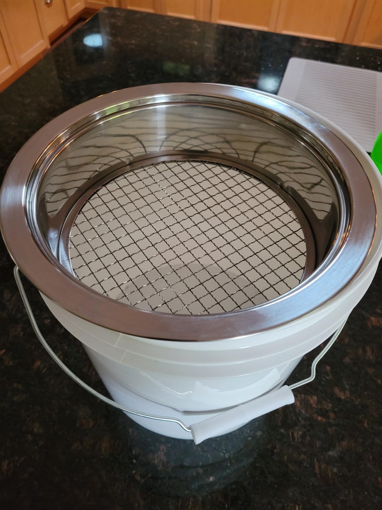 Soil Sieve Set Garden Soil Sifter Stainless Steel Mesh Sifter,Compost Sifter with 1,3,6,9,12mm Sieve Mesh and Bonsai Soil Scoop customer photo 1