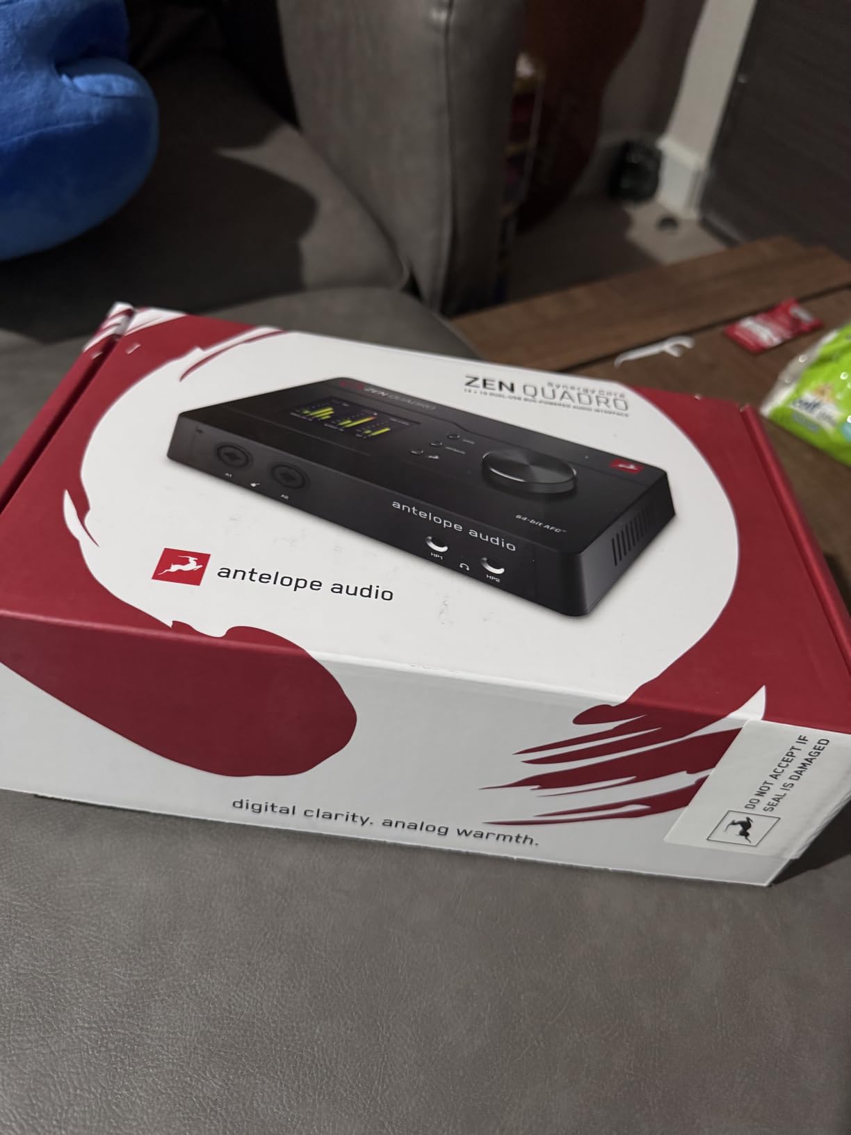 Antelope Audio Zen Quadro Audio Interface with Synergy Core Real-Time FX | 14-In/10-Out, 4 Discrete Mic Preamps, Near-Zero Latency DSP Effects, Dual USB-C customer photo 1