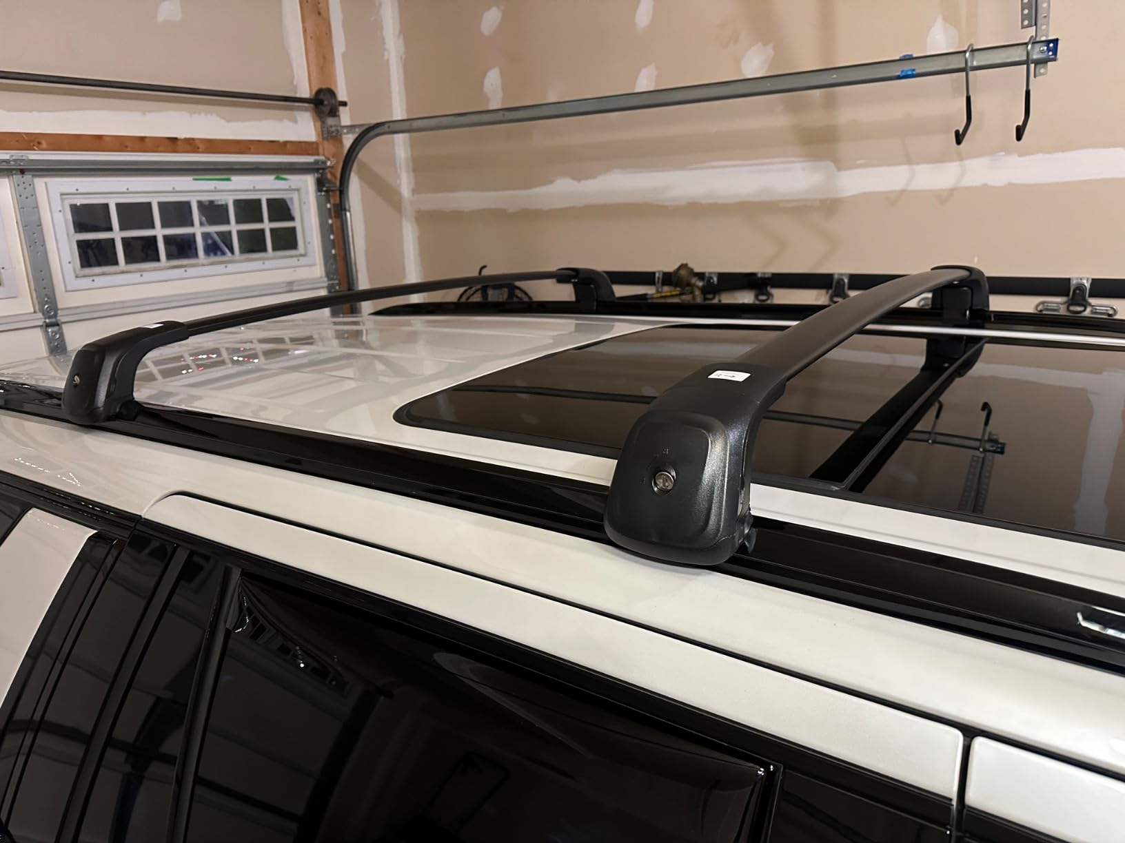 Roof Rack Cross Bars for 21-26 Chevy Suburban & Tahoe & Yukon & Escalade | 2021-2026 Chevrolet Suburban/Tahoe GMC Yukon/Yukon XL Cadillac Escalade/ESV, 350lbs Lockable Aluminum Roof Rails Crossbars customer photo 1
