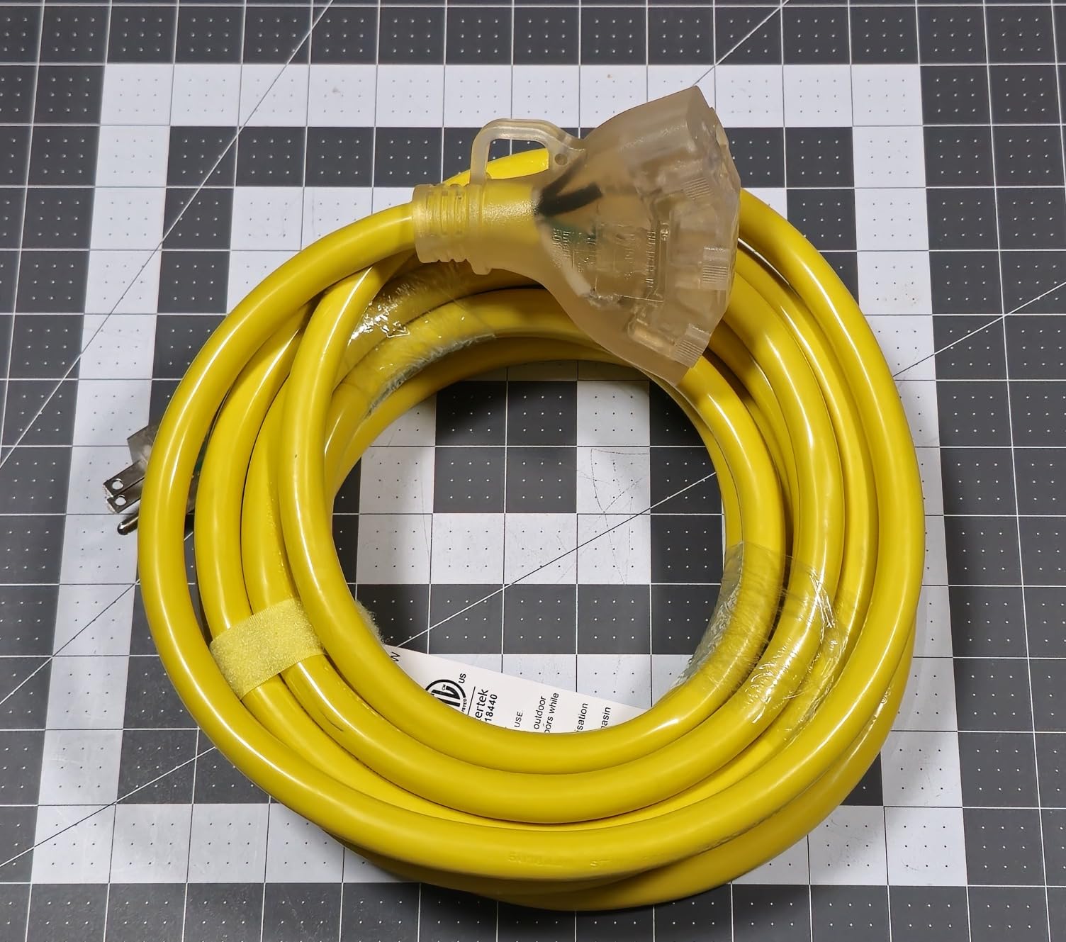 PlugSaf 50 FT 10 Gauge Outdoor Extension Cord with Multiple Outlets Yellow | Light Indicator, Flexible 3 Outlet Weatherproof Heavy Duty Extension Cord Waterproof 50 Feet, 15A 1875W SJTW, ETL Listed customer photo 2