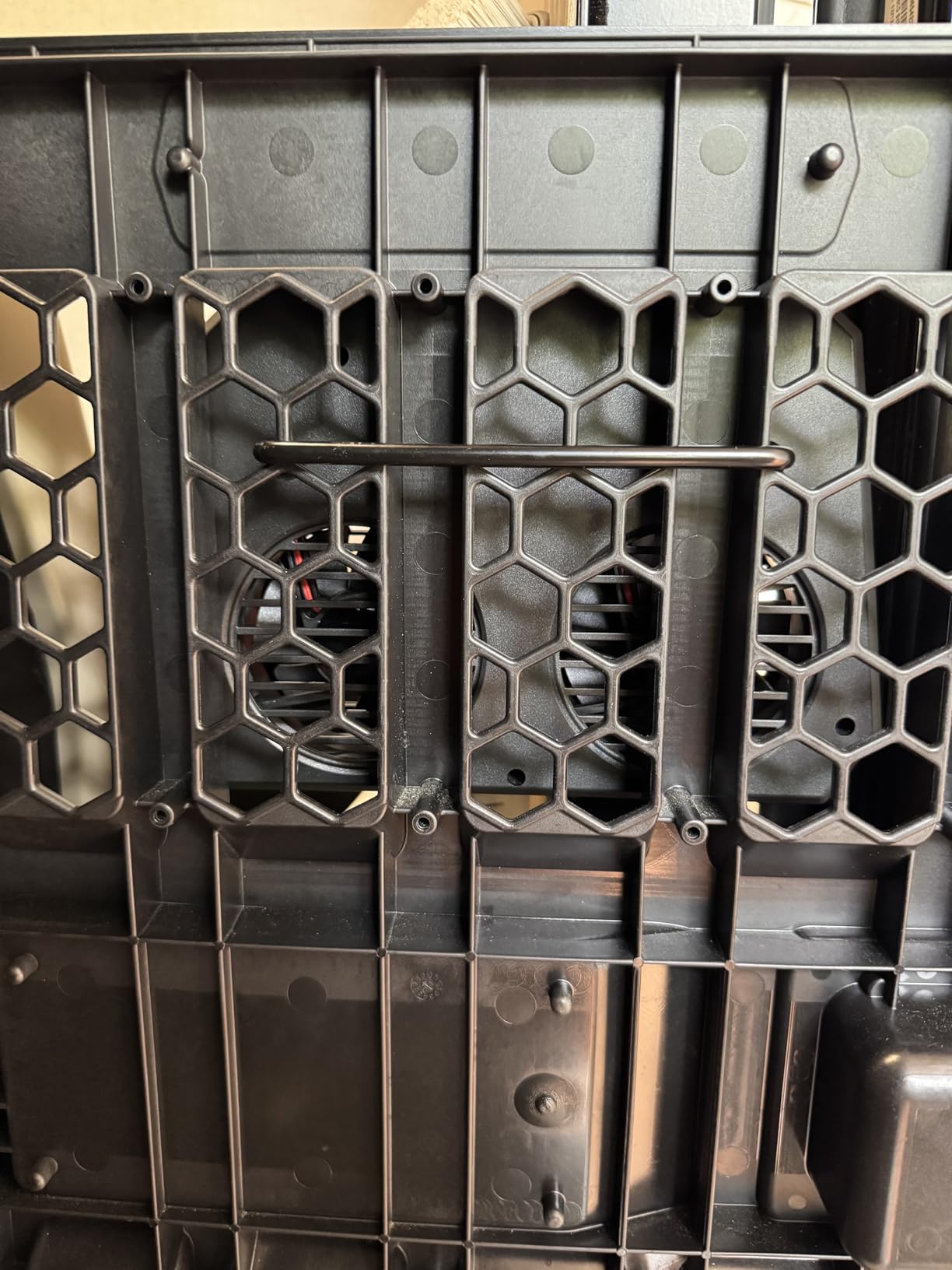 Push Industries 901.901 Vortex Kennel & Crate Fan Powered by 120V or Inc. Rechargable Battery - Multi Speed (Each) customer photo 2