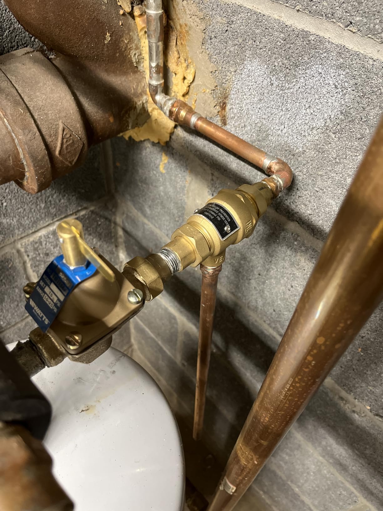 1/2 Inch M3 Backflow Preventer Brass Dual Check Valve | with Intermediate Atmospheric Vent,1/2 Inch,Female Union Inlet and Outlet,190T012 customer photo 1