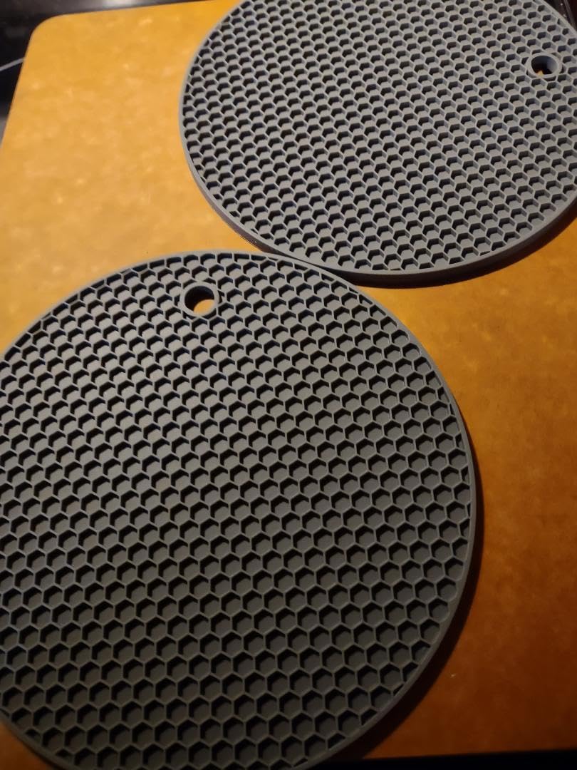 Silicone Trivet Mats 4 Heat Resistant Pot Holders Multipurpose Non-Slip Hot Pads for Kitchen Potholders, Drying mat, Jar Opener, Spoon Holder, Coaster (Dark Grey) customer photo 1