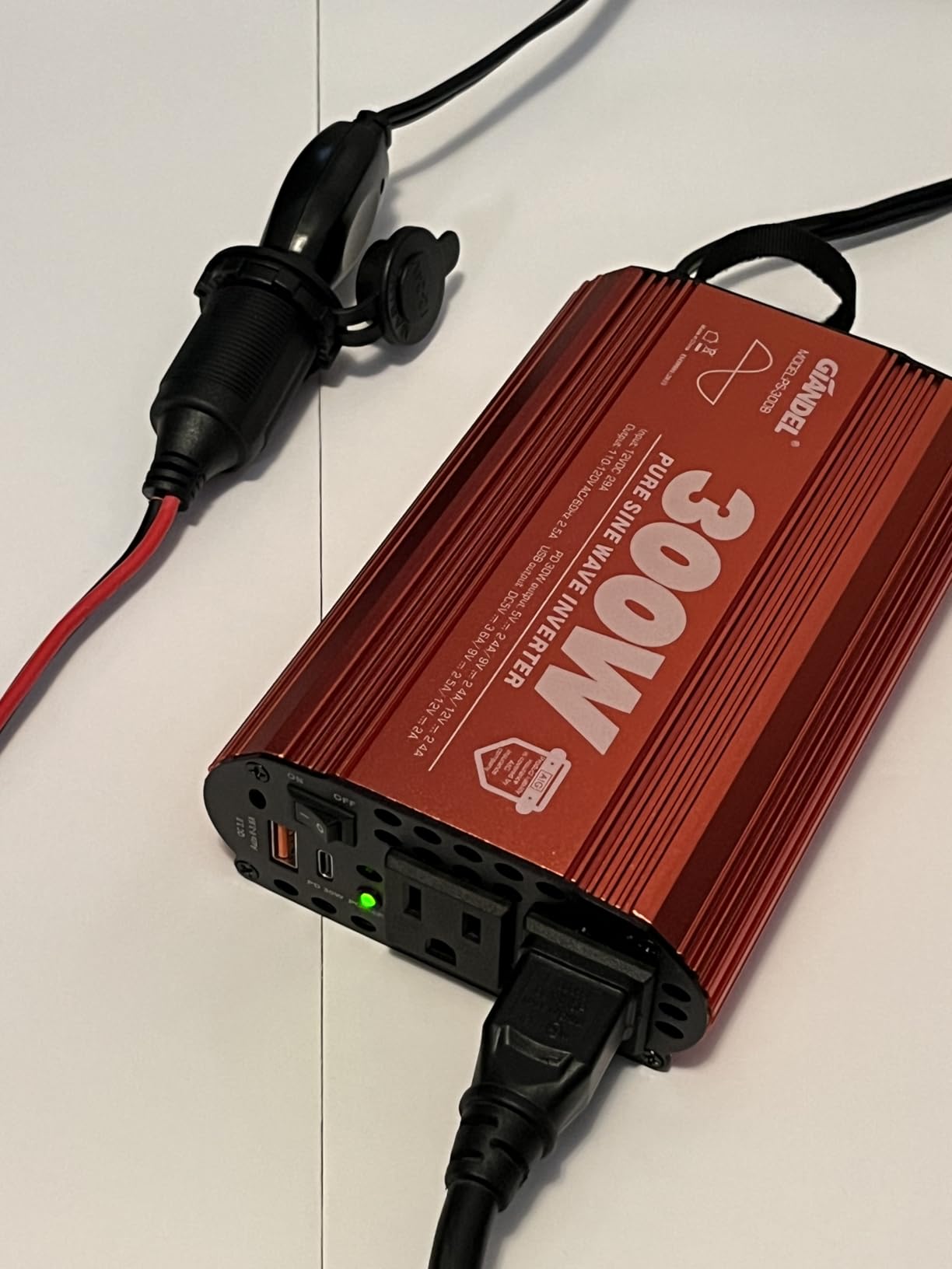 GIANDEL 4000W Pure Sine Wave Power Inverter 12V to 120V AC,7000W Surge,Compatible with All 12V Batteries,Dual Remote Control,UL Listed GFCI Outlets,FCC Approved for RV Campers Off-Grid Solar Systems customer photo 1