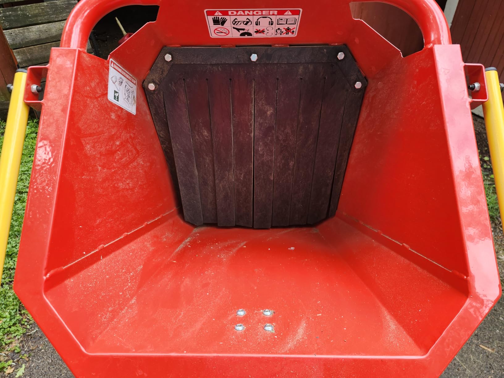5'' inch ZONSEN 459cc 15hp E-Start Gas Powered Wood Chipper Shredder Mulcher with Towbar/Emergency Stop Button, Model GS1500 Red customer photo 2