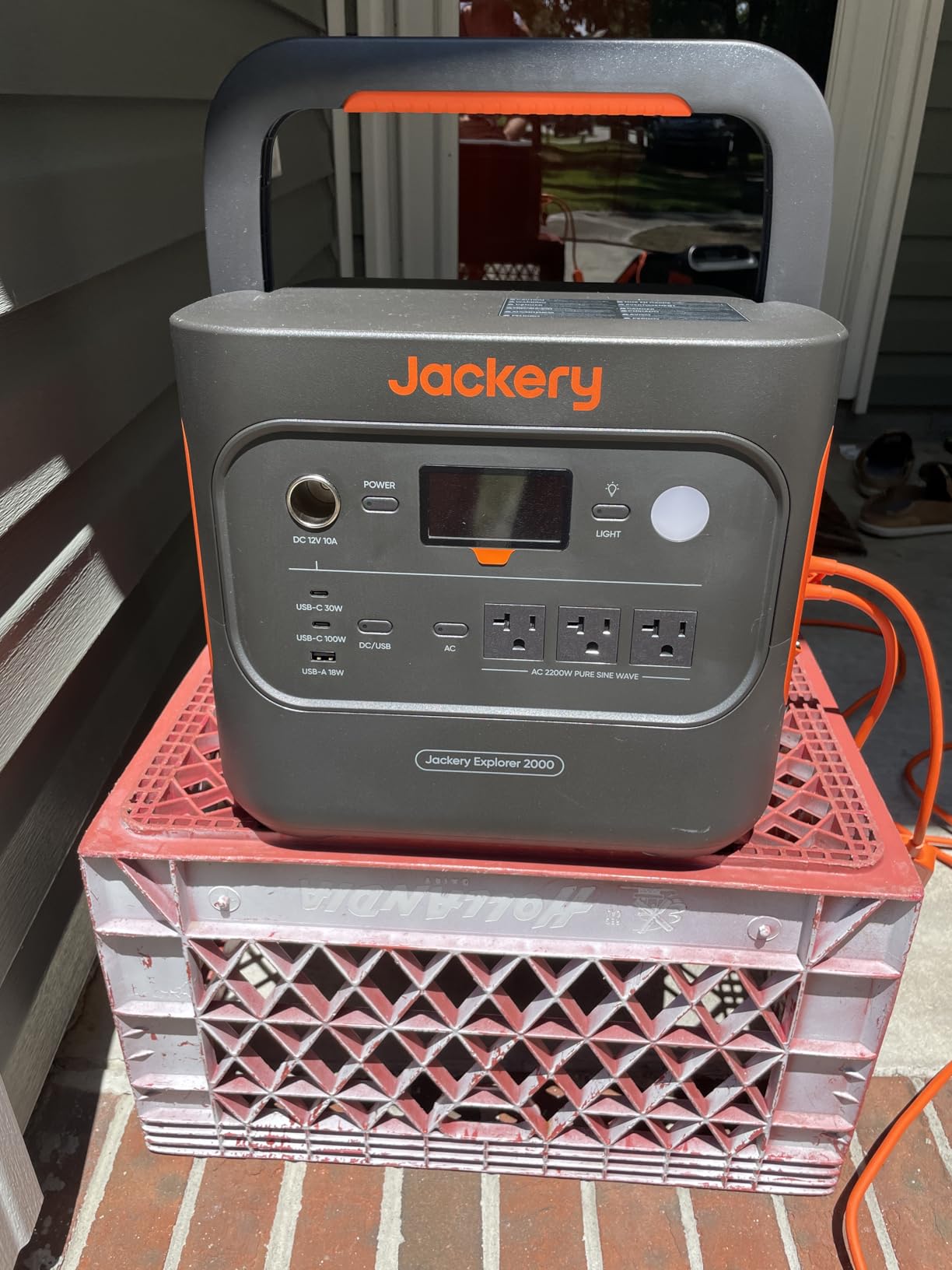 Jackery Explorer 2000 v2 Portable Power Station with 2x200W Solar Panels, 2042Wh LiFePo4 Battery, 2200W Solar Generator, 20ms UPS, USB-C PD 100W Fast Charging for Power Outages, Emergencies, Camping customer photo 2