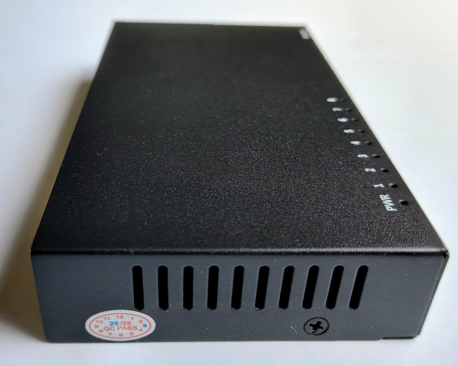 8 Port 2.5Gb Web Managed Ethernet Network Switch with 8 x 2.5 Gigabit | 1 x 10G SFP+ | Work with 10-100-1000Mbps Devices | 60G Bandwidth | Fanless Quiet Metal Internet Switch customer photo 2