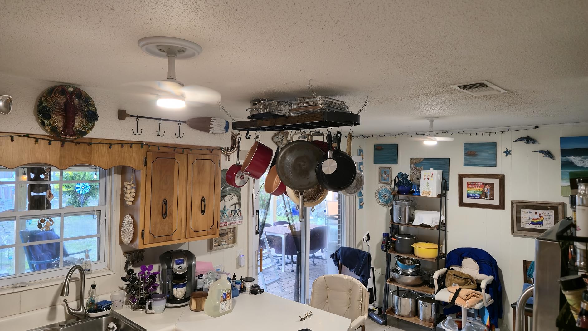 CHOEZON 31.7-Inch Hanging Pot Rack, Space-Saving Pot Hanger for Kitchen, Ceiling Pan Hanging Rack with 16 Detachable S Hooks, Sturdy Metal Frame, Industrial Style, Rustic Brown and Black TPR09BF customer photo 1