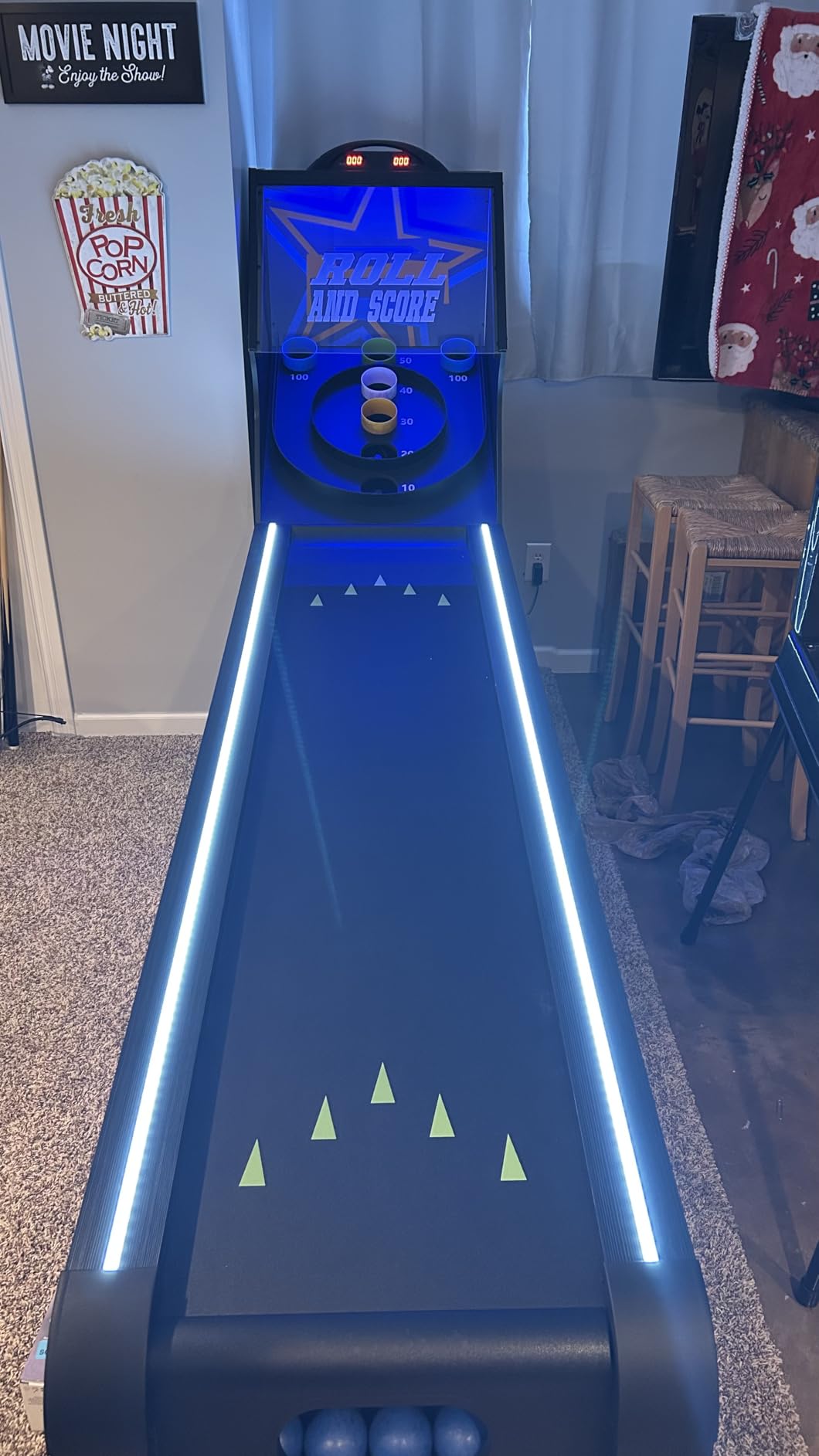 VEVOR Roll and Score Classic Arcade GameTable, Sky Ball Table Machine, LED ElectronicScorer & Track Lighting, Sound, Automatic BallReturn, Home Recreation Game Room customer photo 2