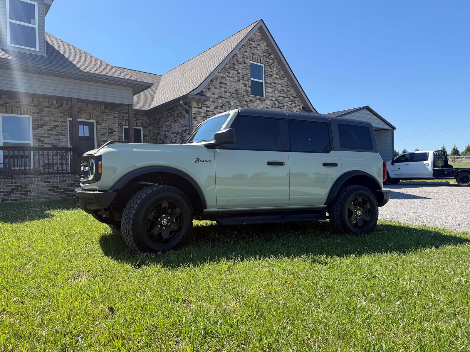 2021-2026 Ford Bronco Classic Matte Black Fender Badge Kit M-1447-BSMB customer photo 2