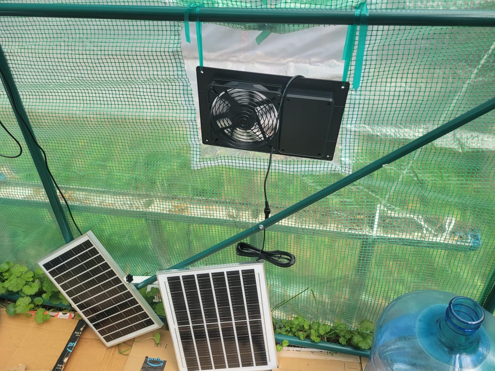 Solar Exhaust Fan with Battery and 3H/6H Timer, IP65 Waterproof | High Speed Solar Powered Ventilation Fan for Chicken Coop, Greenhouse, Dog House and Shed, Low Noise (16.4FT Cord, 2 Pack) customer photo 2