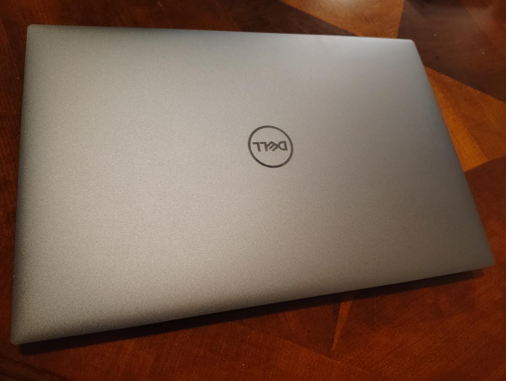 Dell Precision 5570 15.6
