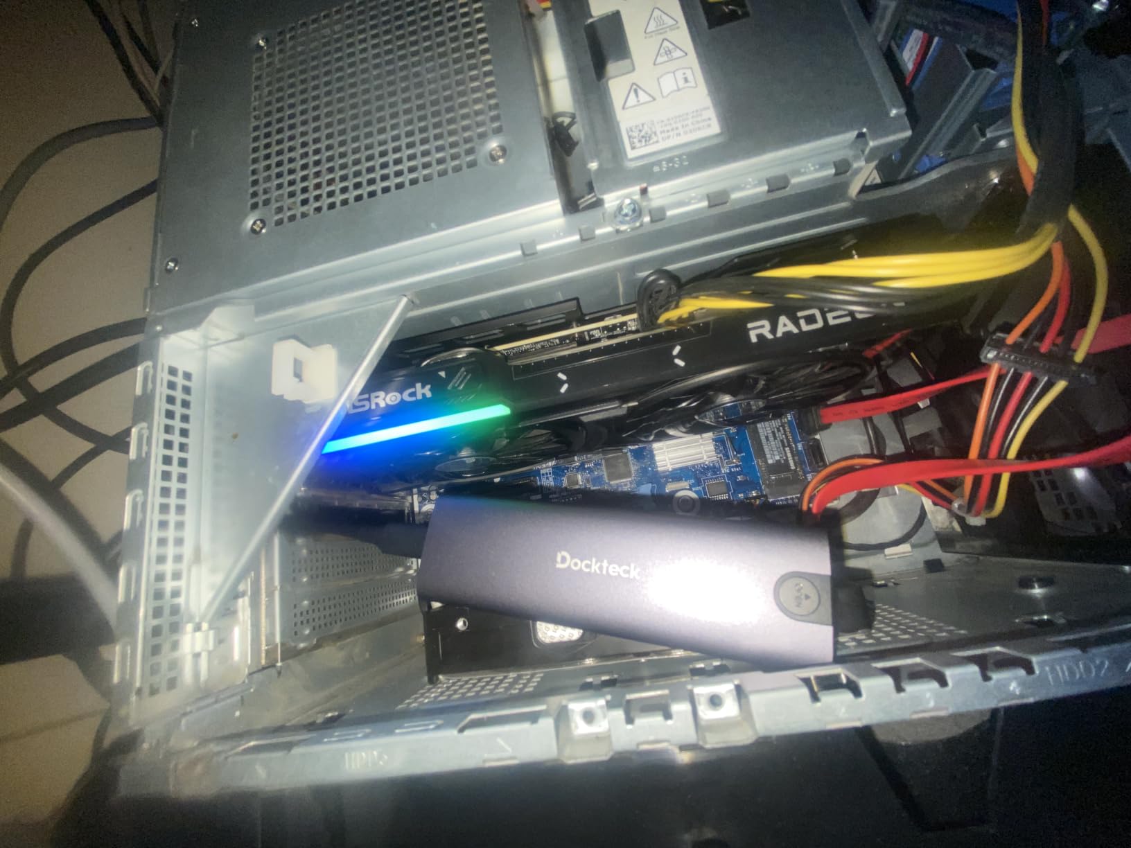 ASRock Radeon RX 9060 XT Challenger 16GB OC, RDNA 4, 16GB GDDR6 128-bit customer photo 1