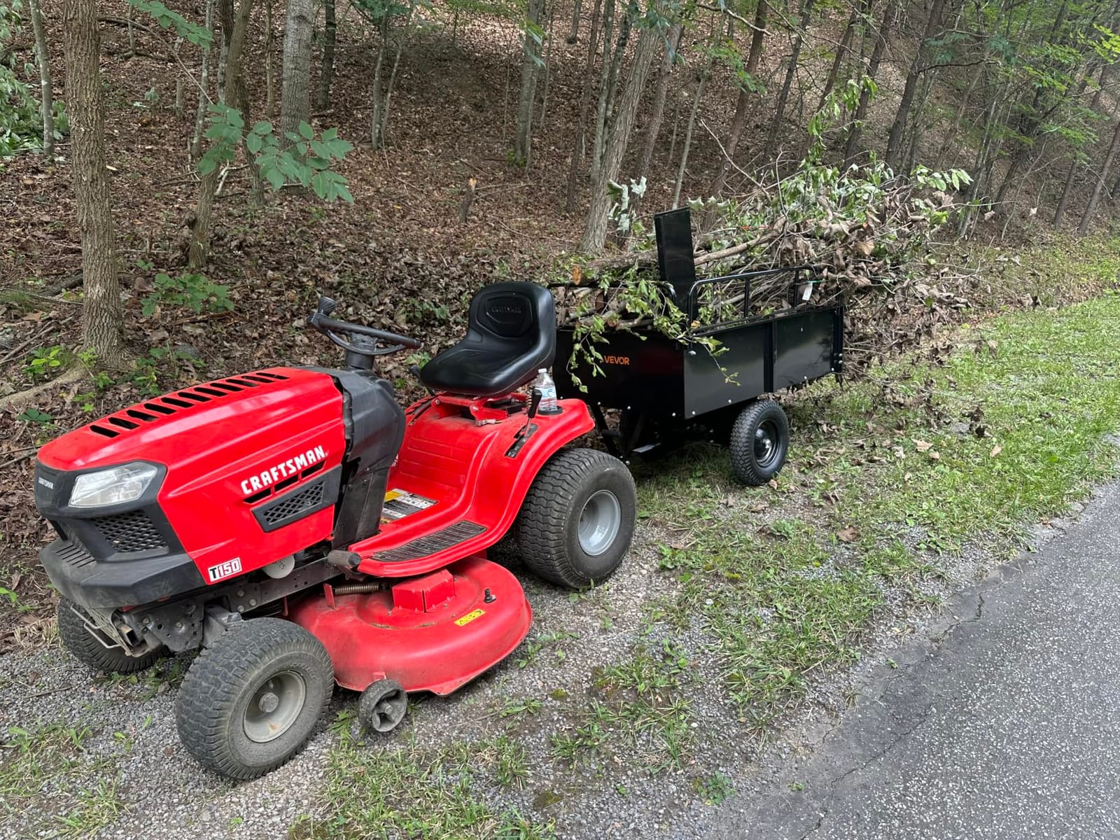 VEVOR 22 Cu.Ft 1600Lbs Steel ATV UTV Trailer Tow Behind Dump Cart, Heavy Duty Pull Behind Utility Dump Trailer for Lawn Mower Trailer Tractor Garden Yard with Removable Rear Panel customer photo 1