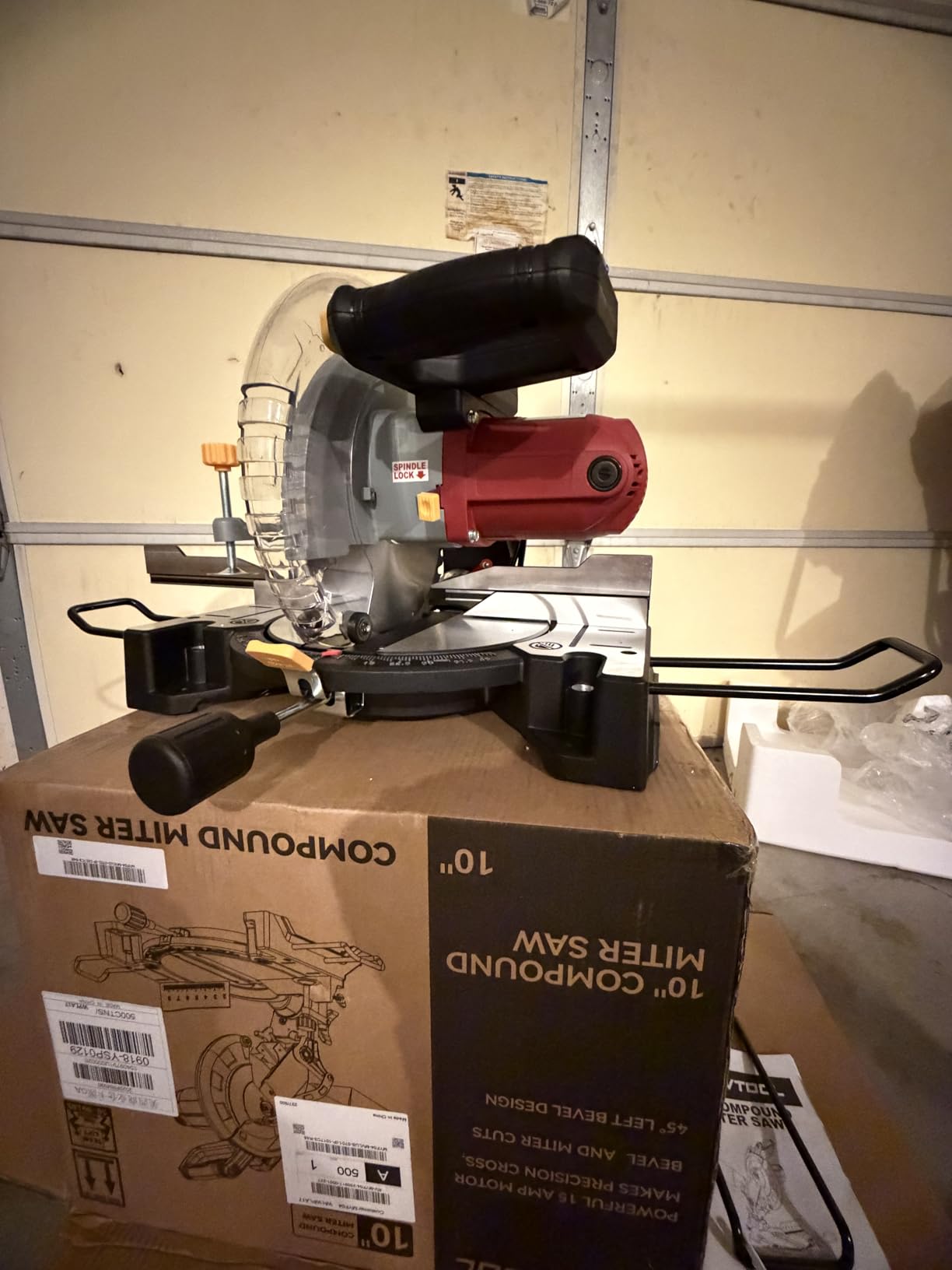 10-inch Compound Miter Saw, 5000RPM, 15 Amp, Single Bevel 0-45° with Extension Table, 36T Blade, Power Saw for Metal, Plastic, Wood, Laminates customer photo 1