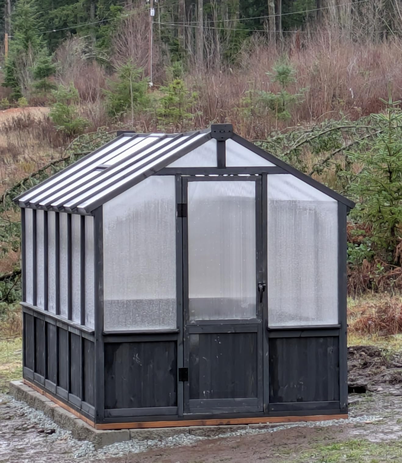 Yardenaler 8x16 FT Greenhouse for Outdoor, 6MM Thick Polycarbonate Panel Wooden Walk-in Green House with Adjustable Roof Vents and Lockable Door, Backyard Garden, Light Mocha Brown customer photo 1