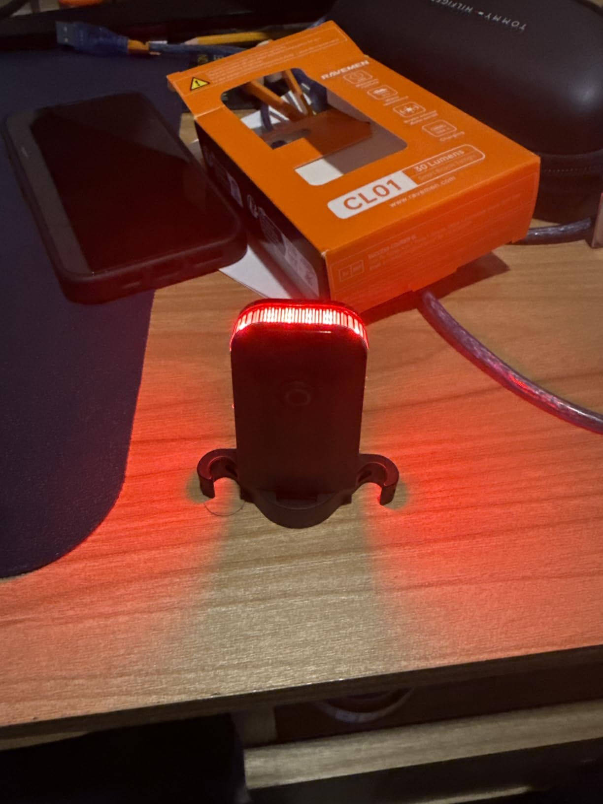RAVEMEN CL01 Bike Tail Light, 300° Wide-Angle Rear Bicycle Light | for Night Riding, Saddle Mount Bike Taillight Safety Accessories with Auto On/Off, Brake Sensing, 5 Modes, 2 Mounting Ways customer photo 1