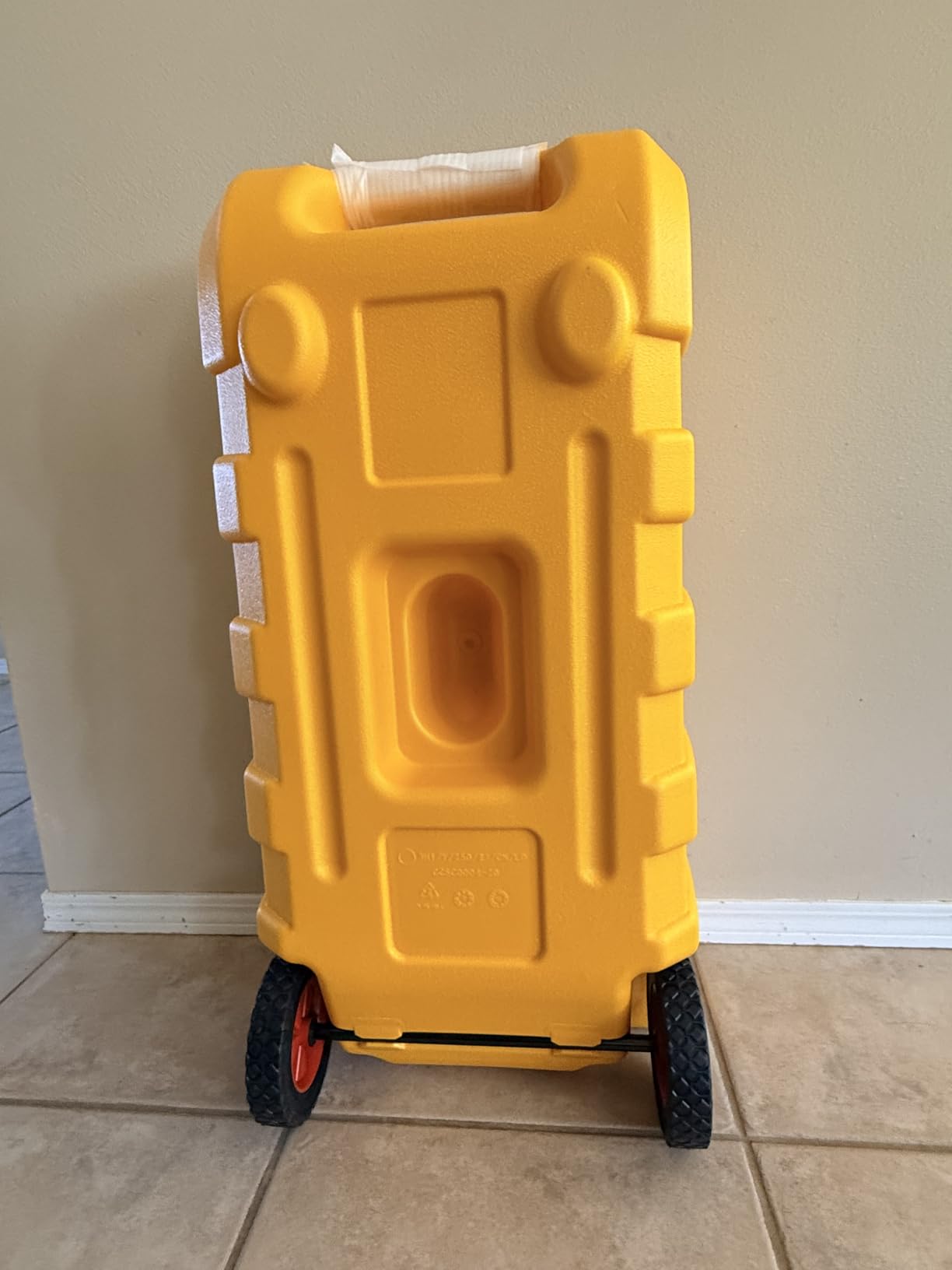 Garvee 15 gal Gas Can, Heavy-Duty Gas Tank and Fuel Caddy with Manual Fuel Transfer Pump, Portable Fuel Tank on Wheels with 10 ft Hose for Lawn Mowers, Cars, Boats, ATVs, Home and Farm Use, Red customer photo 1
