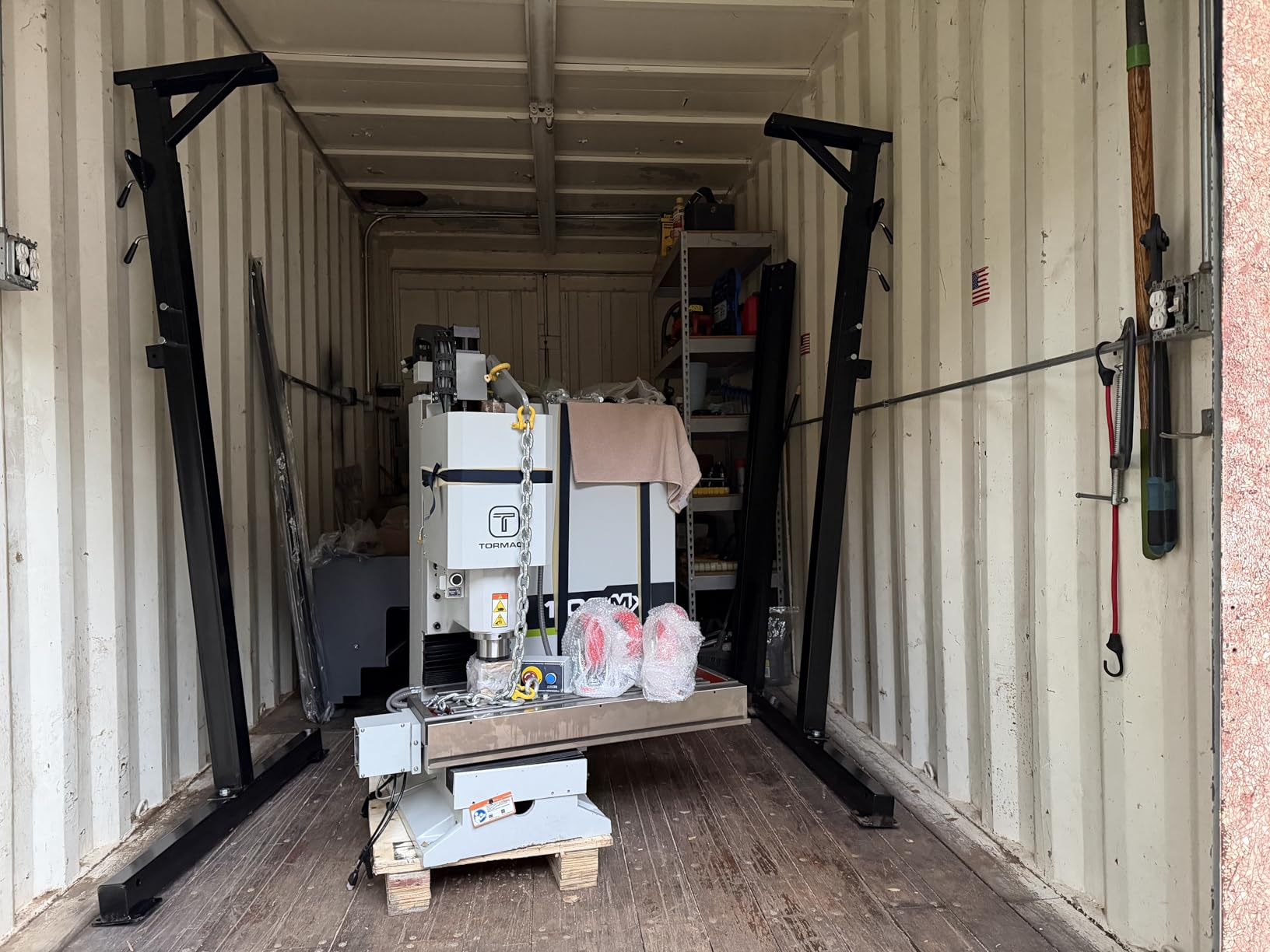 3 Ton Adjustable Gantry Crane, 2026 Upgraded 6600LBS Steel I-Beam Construction, Portable Design with 360°Locking Wheels, Gantry Crane Adjustable Height from 8.53-12.5ft for Workshop, Garage customer photo 1