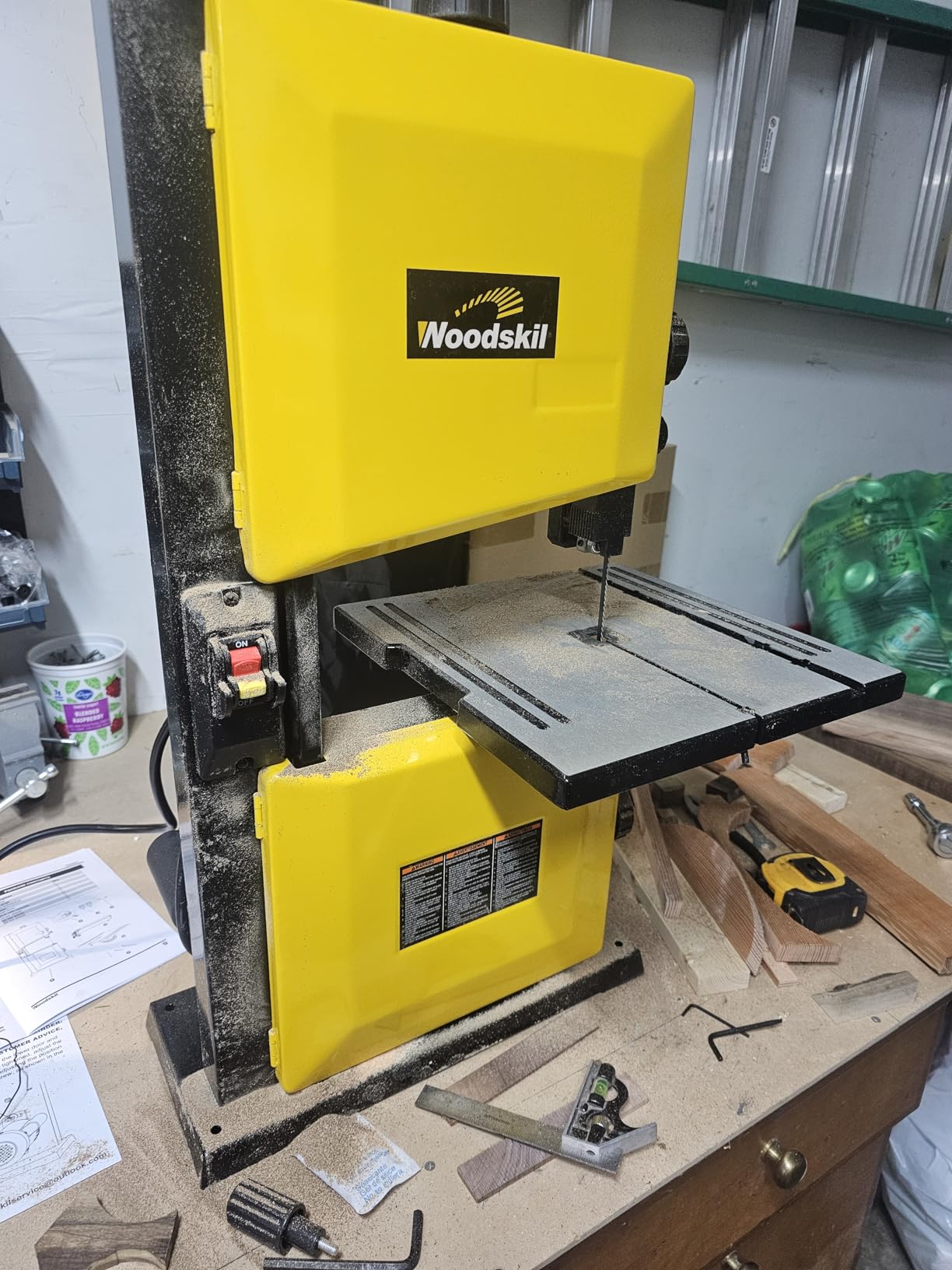 WOODSKIL 10-Inch Benchtop Bandsaw with Stand, 3.4A Dual-Speed Band Saw customer photo 2