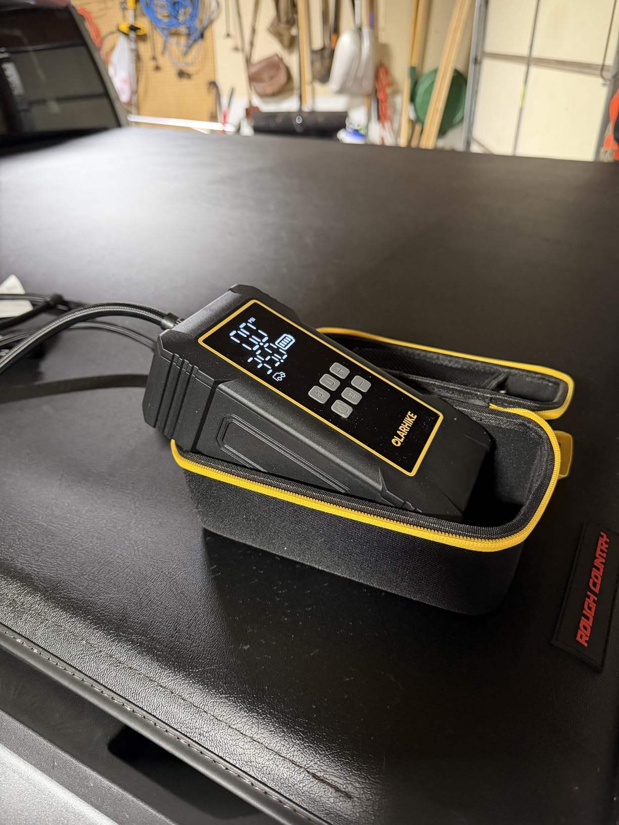 OlarHike 12000mAh Heavy Duty Tire Inflator Portable Air Compressor | Powerful, 7X Faster, 150PSI, Dual Power 12V&Cordless, For Car Tires, Pickup Trucks, Jeeps, SUVs & RVs, Digital Pressure Gauge customer photo 1